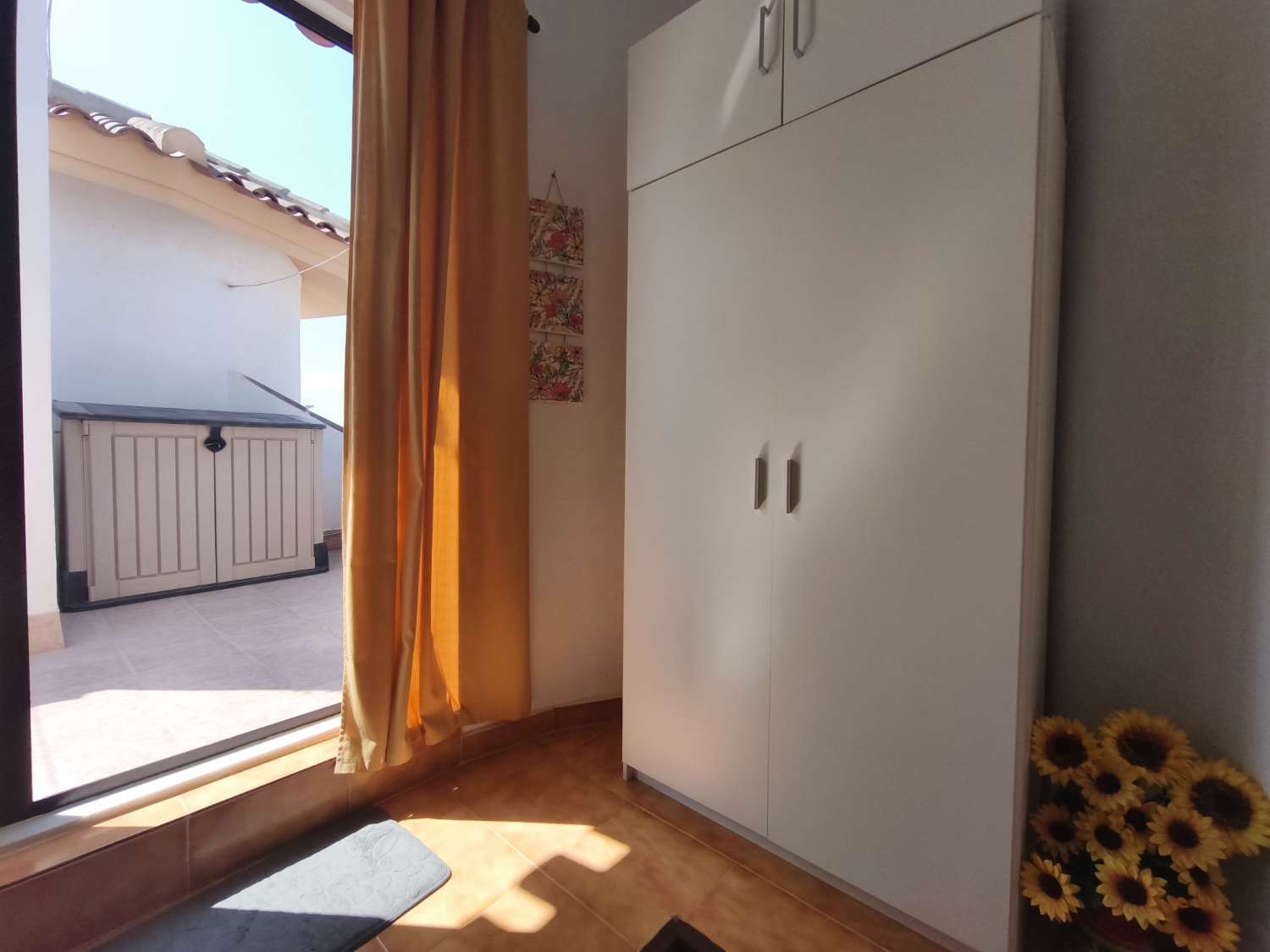 Preciosa propiedad de 2 habitaciones en Playa Flamenca