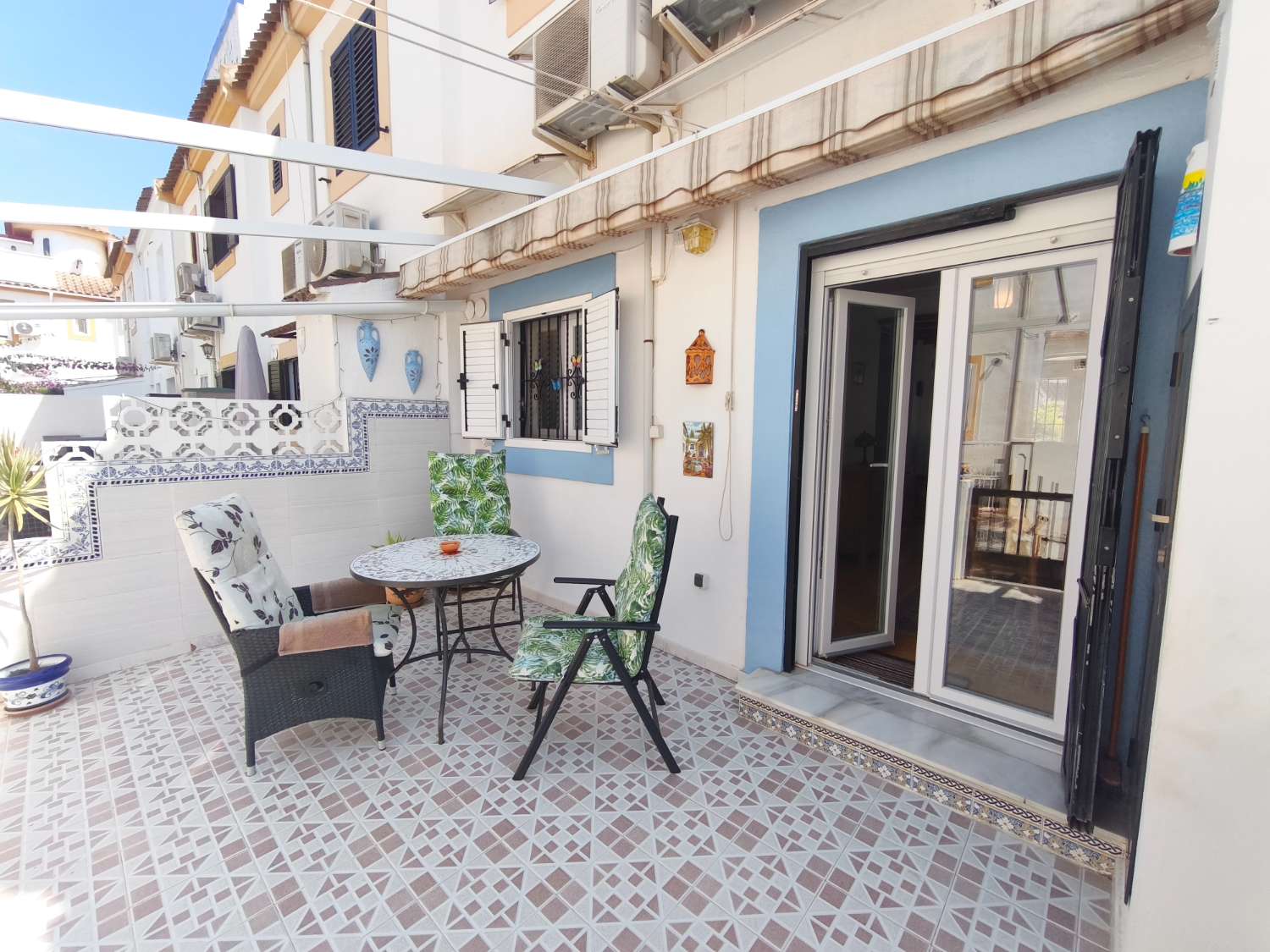 Preciosa propiedad de 2 habitaciones en Playa Flamenca