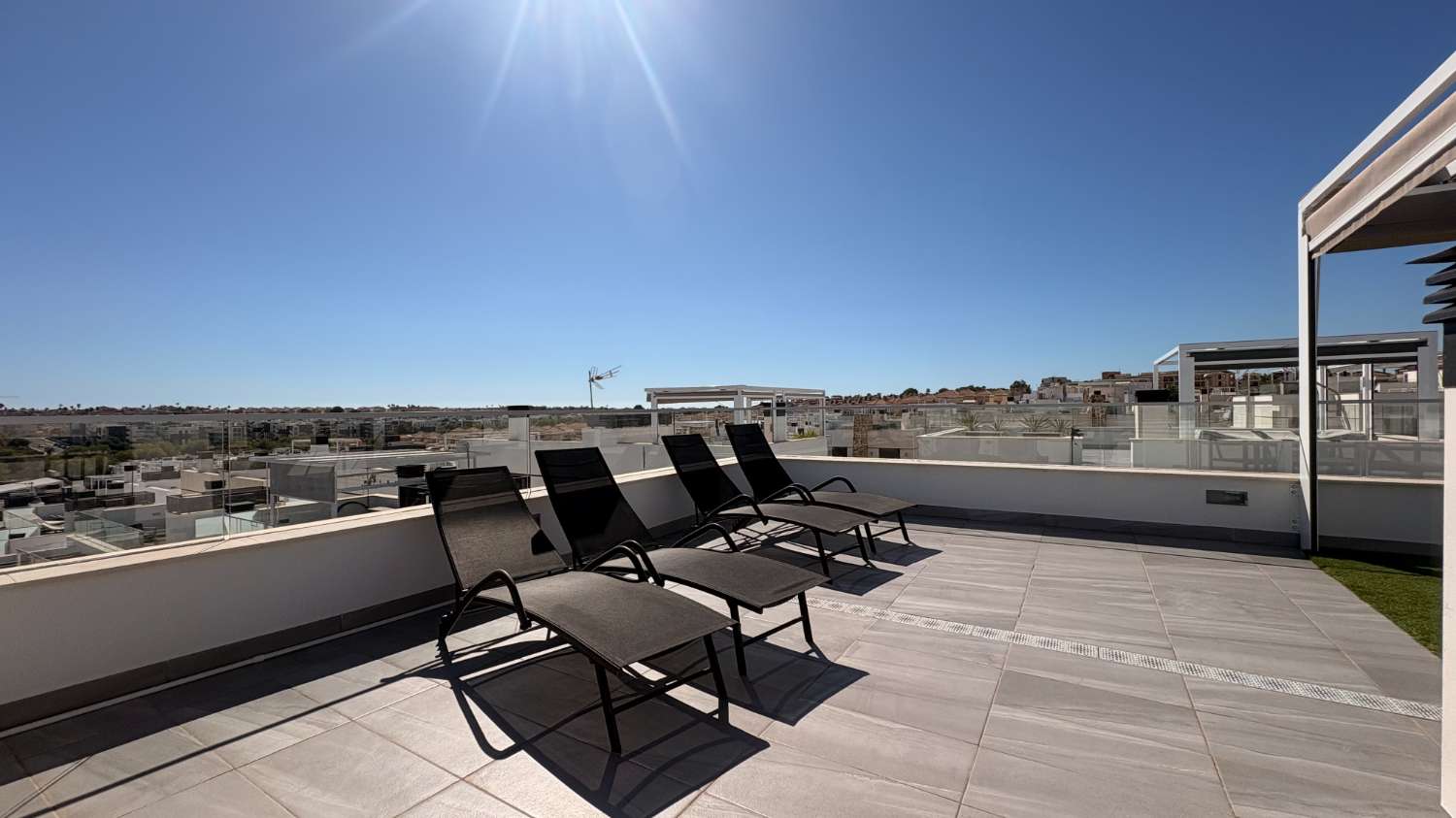 Beautiful villa with private pool and 5 bedrooms