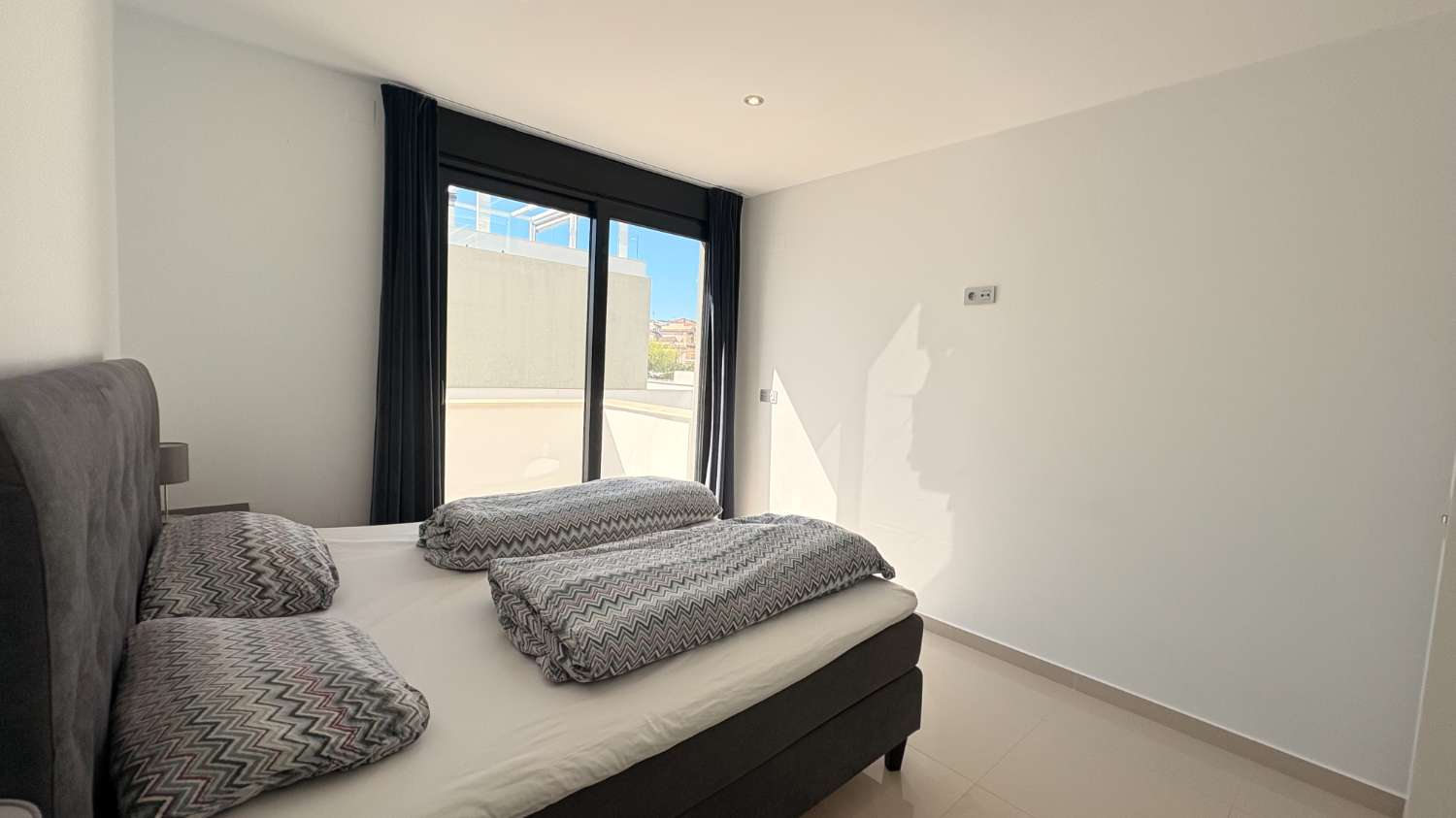 Beautiful villa with private pool and 5 bedrooms