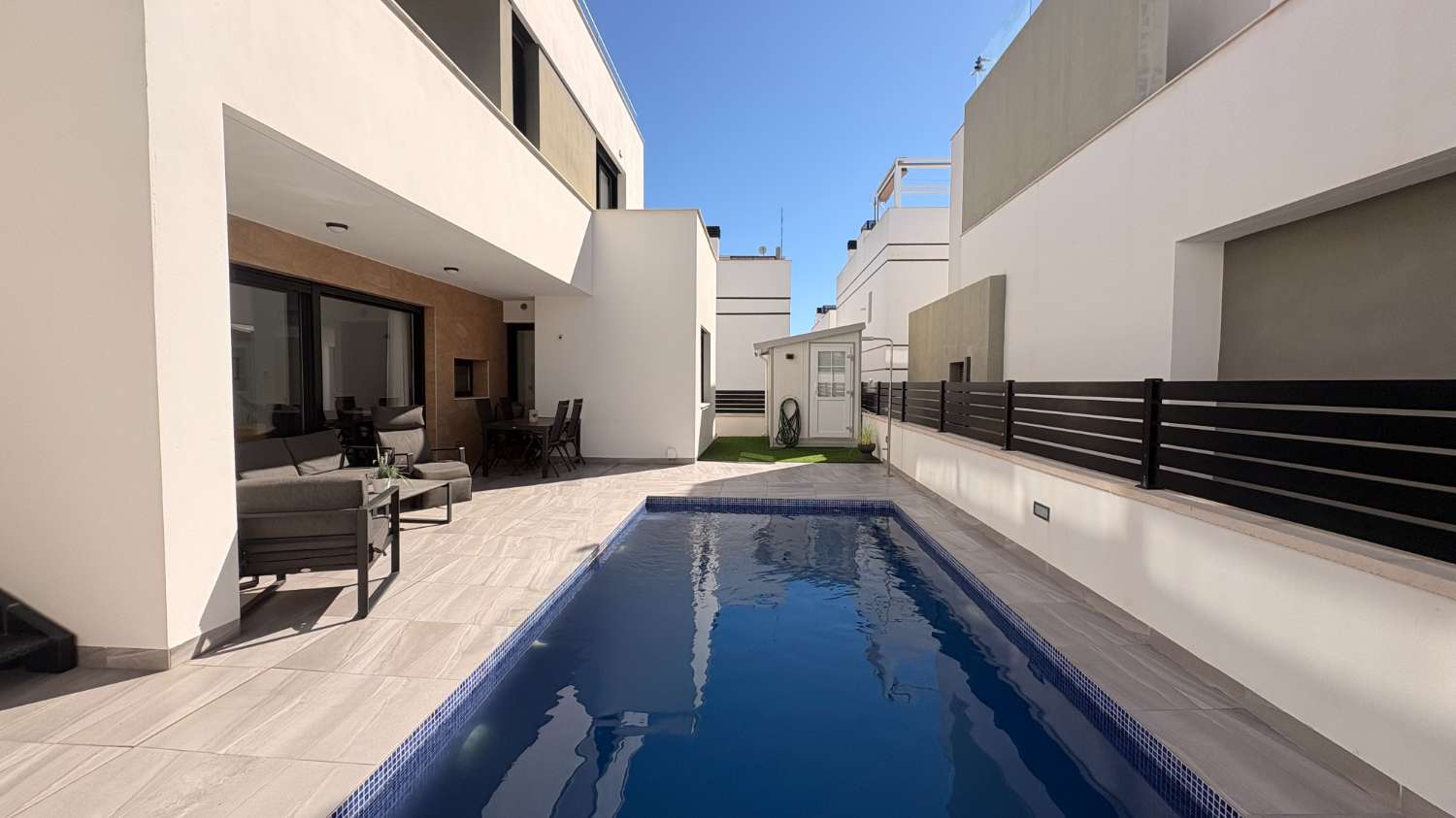 Beautiful villa with private pool and 5 bedrooms