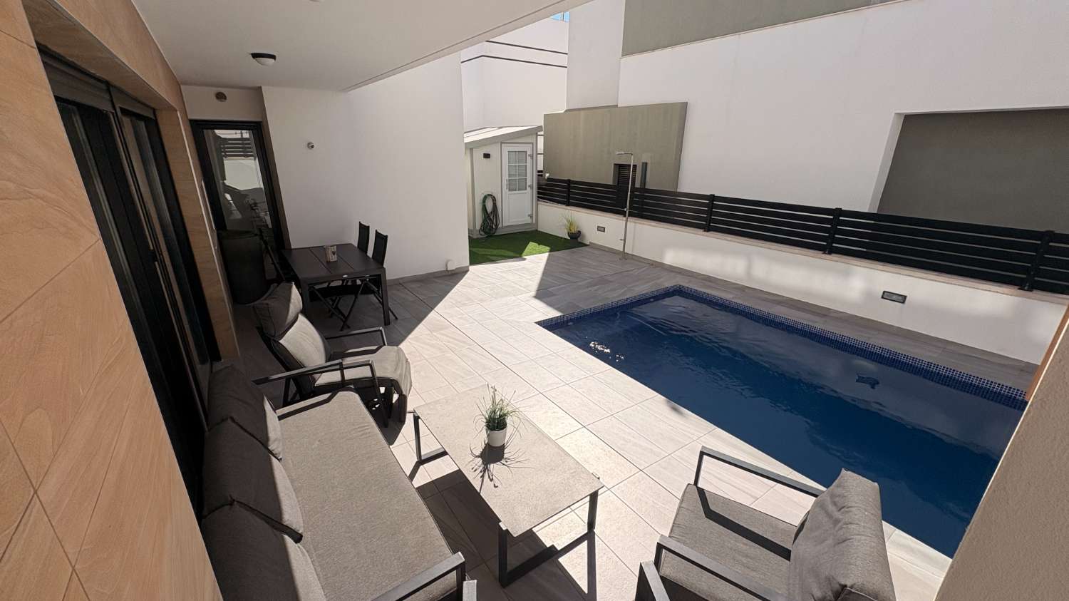Beautiful villa with private pool and 5 bedrooms