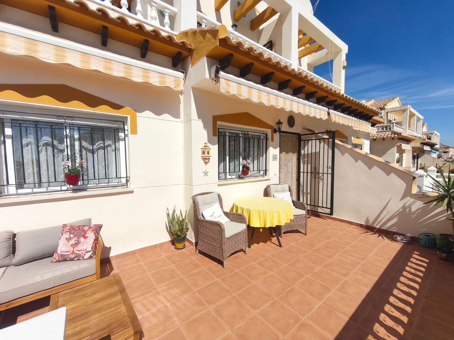 2 Bedroom 2 Bathroom property in Los Altos