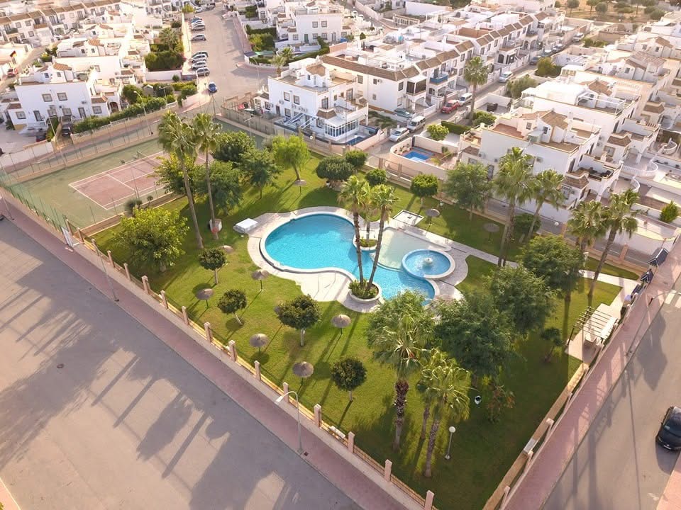 Apartamento de 3 habitaciones orientado al sur en La Florida