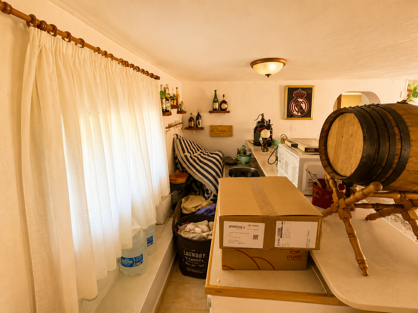 Espaciosa villa independiente de 5 dormitorios con piscina privada y gran jardín