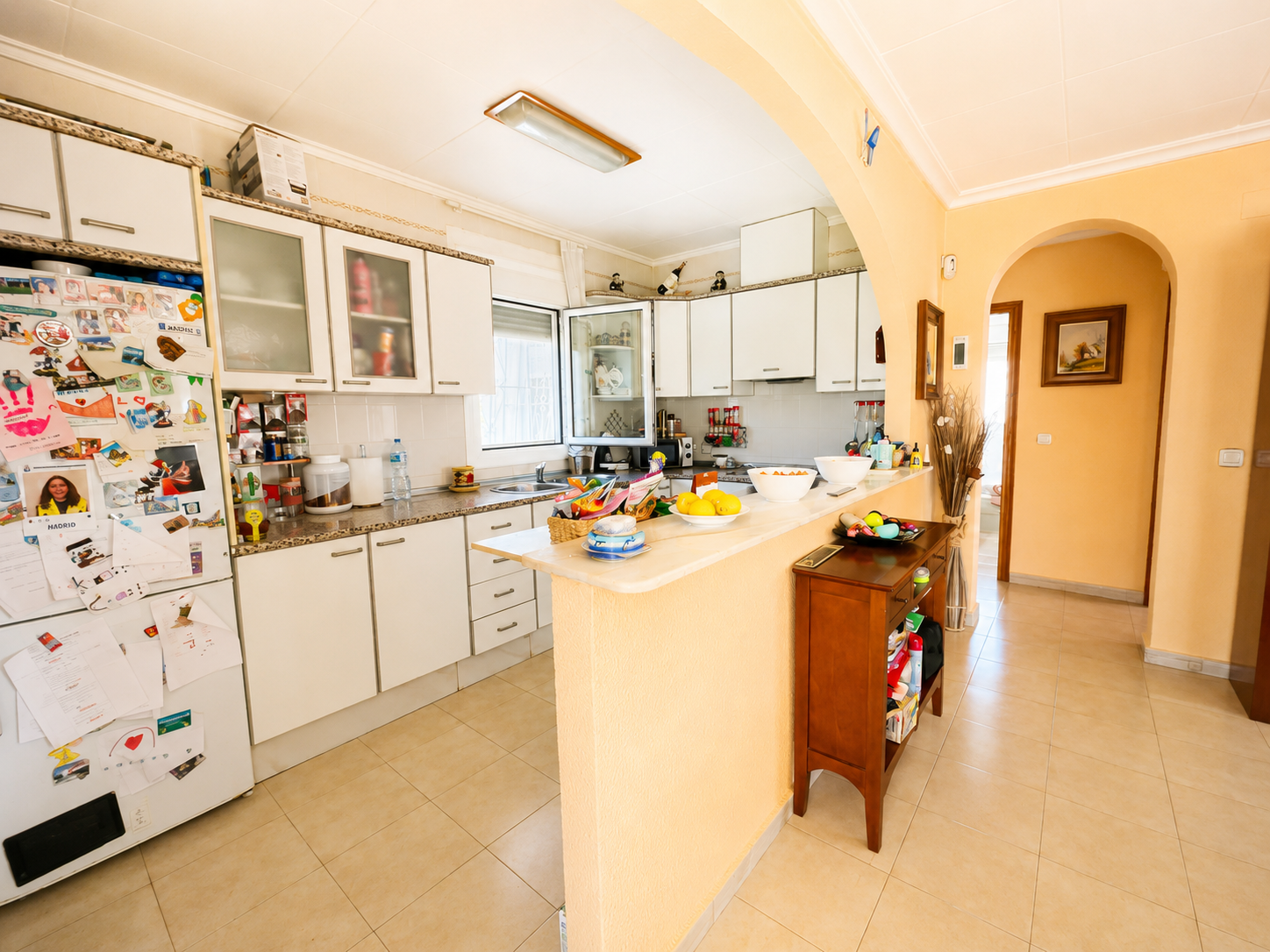 Espaciosa villa independiente de 5 dormitorios con piscina privada y gran jardín