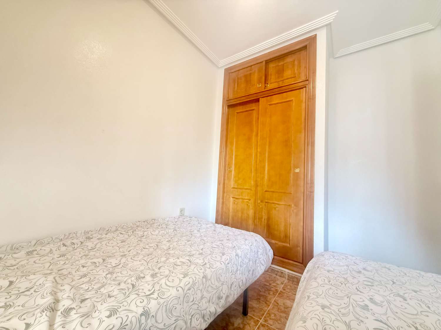 Apartamento de 2 habitaciones orientado al sur en Los Altos