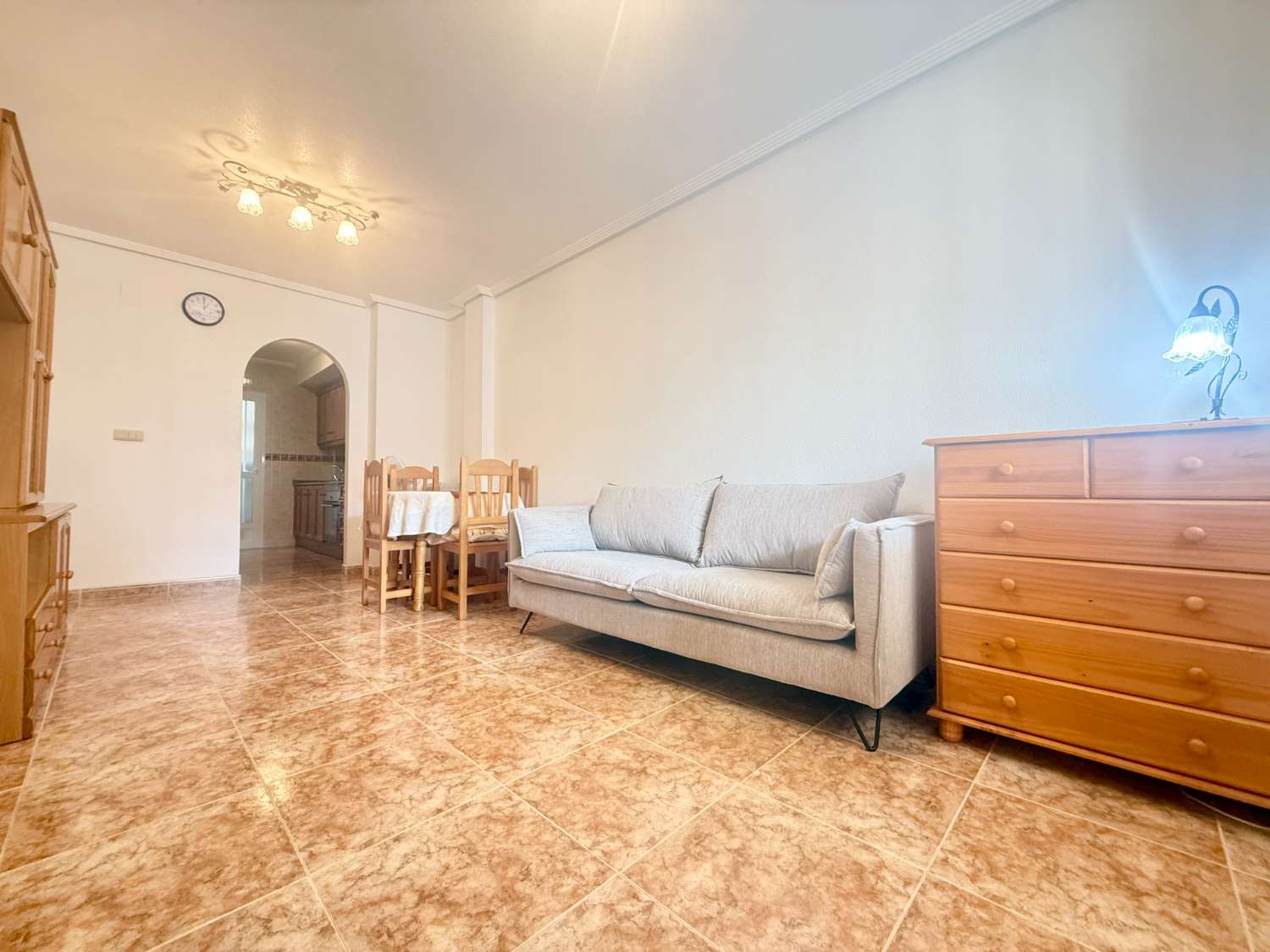 Apartamento de 2 habitaciones orientado al sur en Los Altos
