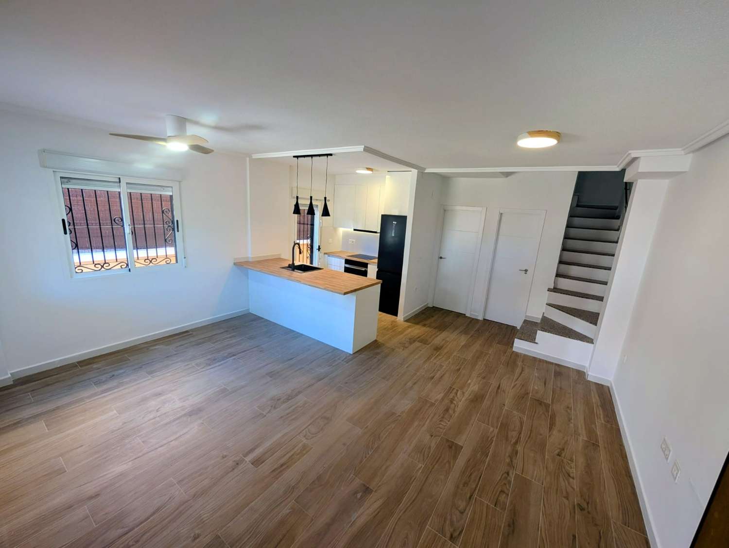 Villa adosada de 3 dormitorios con solario privado