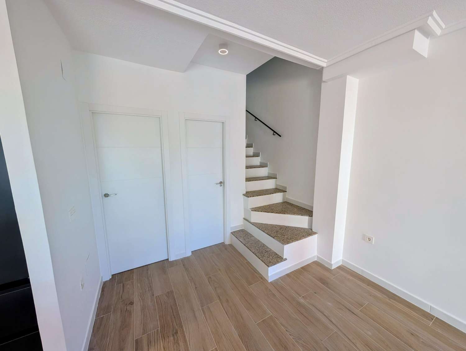 Villa adosada de 3 dormitorios con solario privado