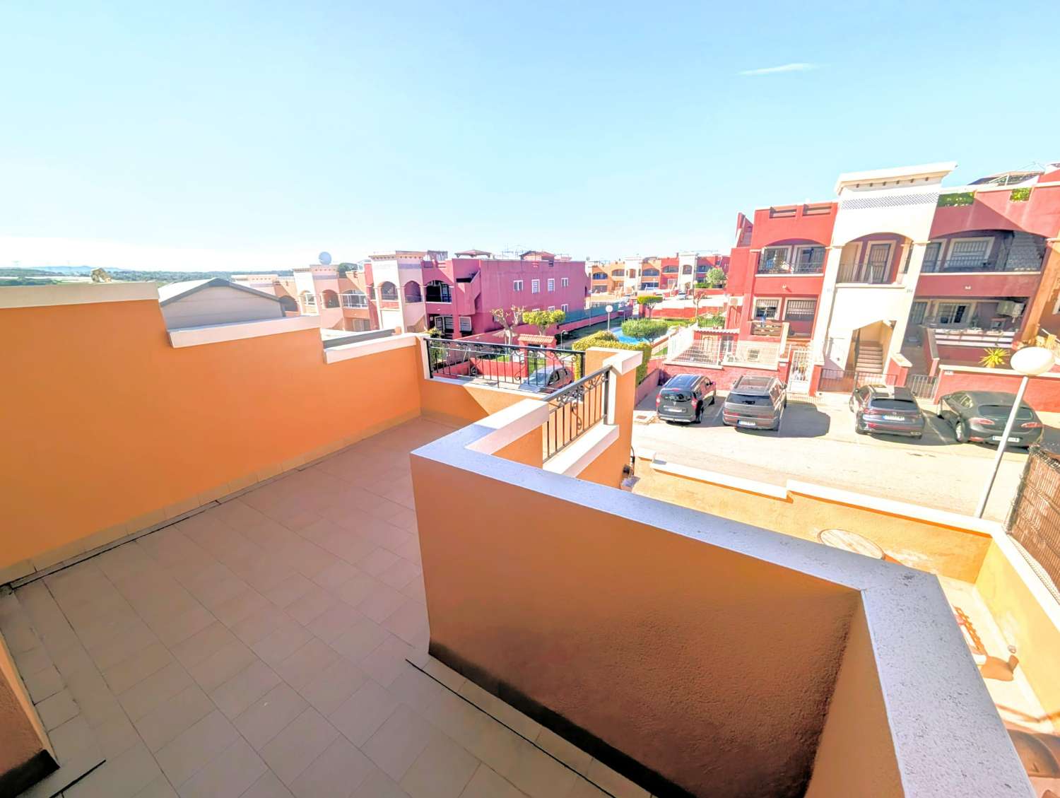 Villa adosada de 3 dormitorios con solario privado