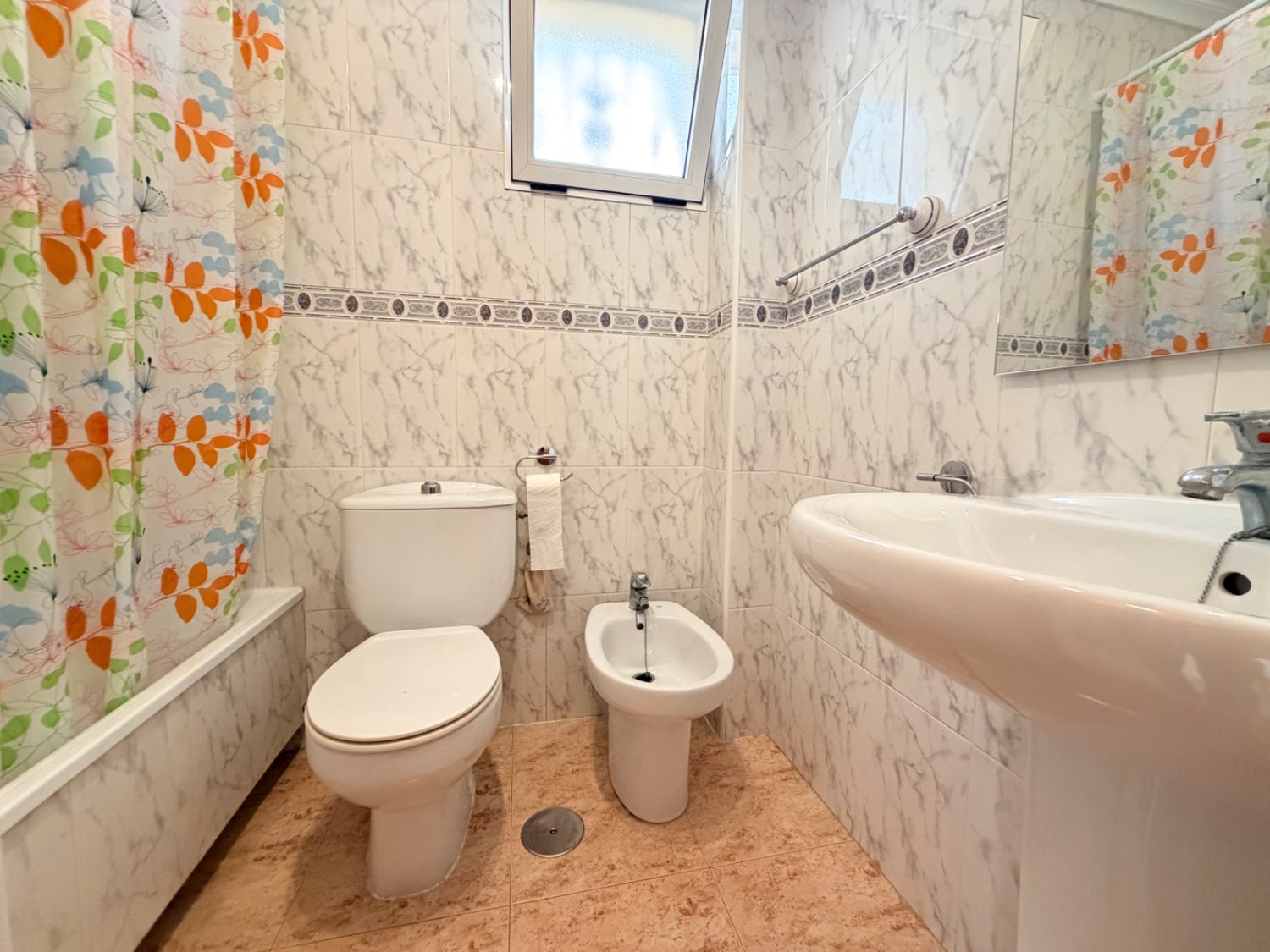 Apartamento en planta baja de 2 dormitorios 1 baño en playa flamenca