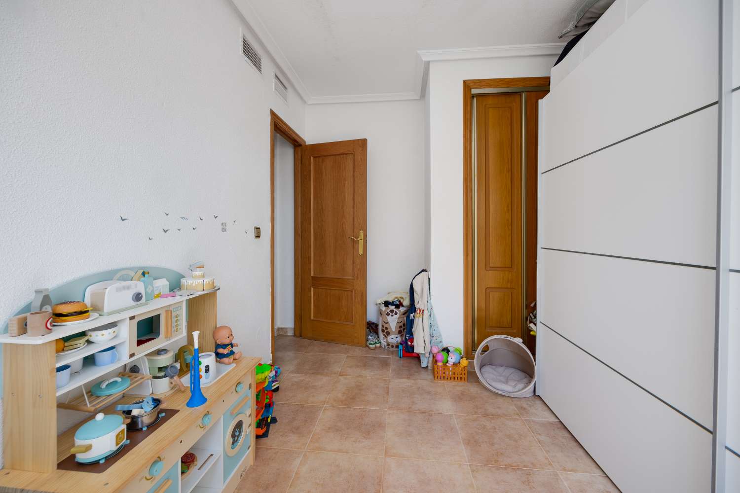 Espaciosa villa independiente de 3 dormitorios con piscina privada y gran parcela