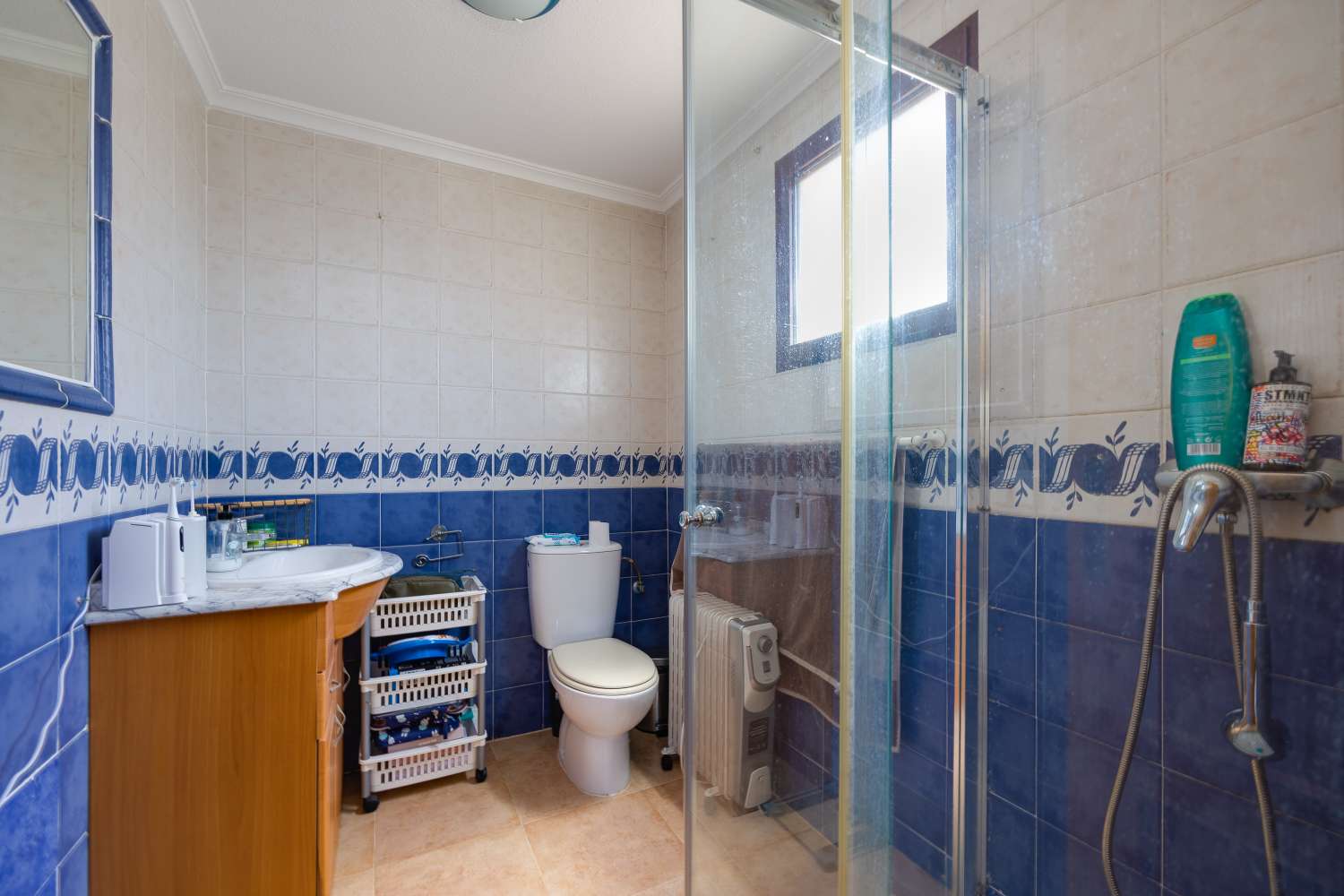 Espaciosa villa independiente de 3 dormitorios con piscina privada y gran parcela