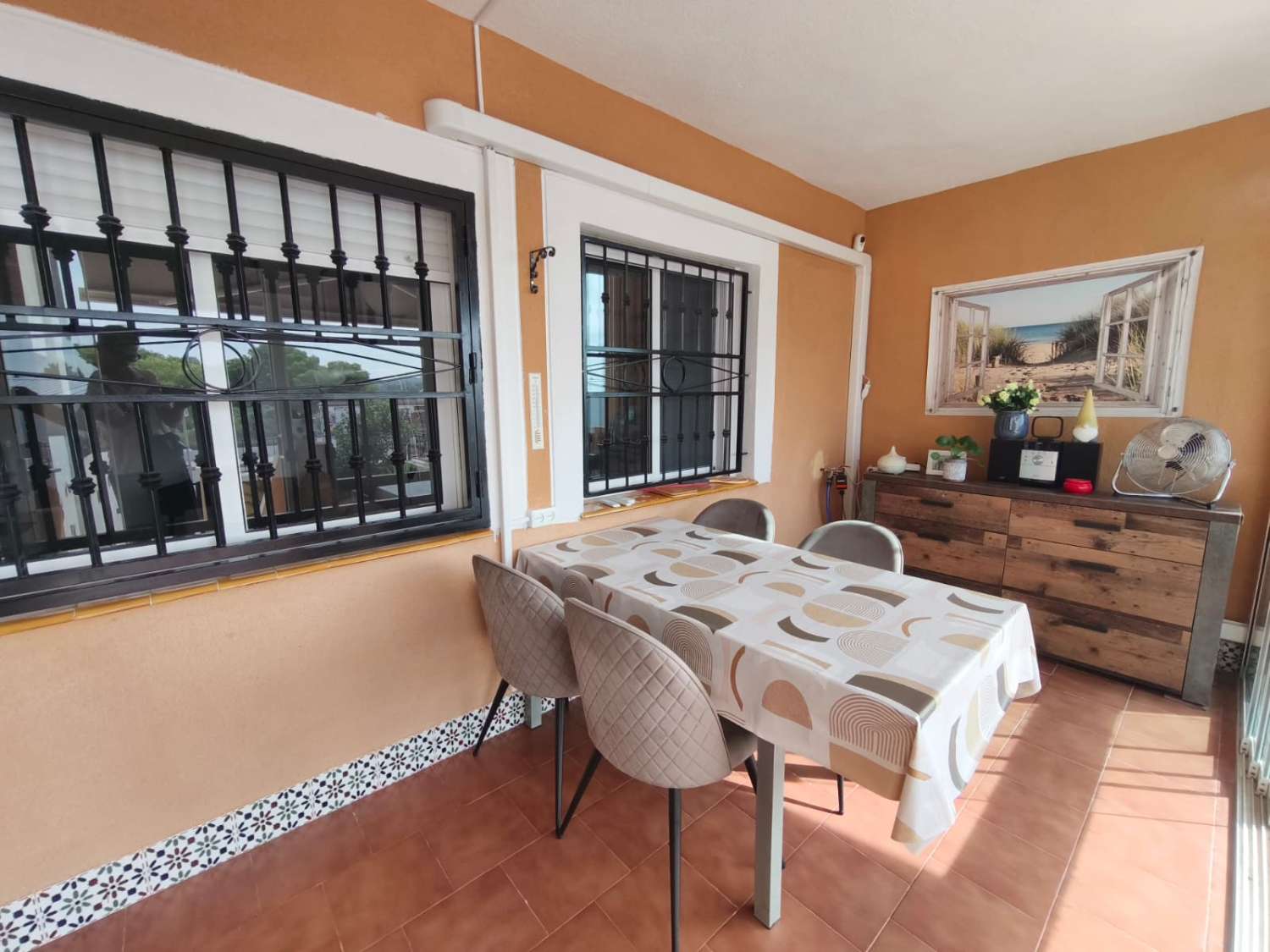 Acogedora vivienda en planta baja de 2 dormitorios y 2 baños