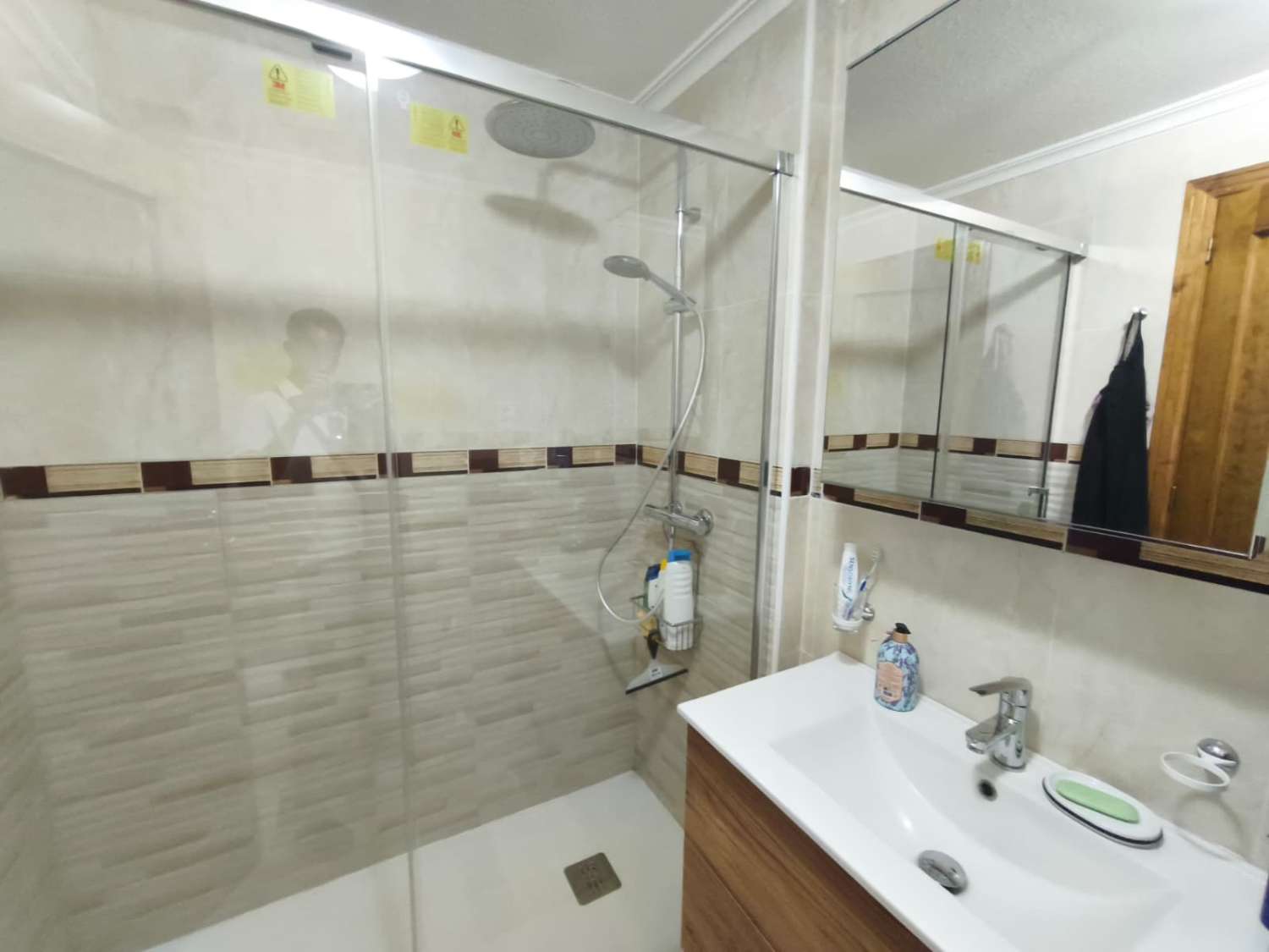 Acogedora vivienda en planta baja de 2 dormitorios y 2 baños