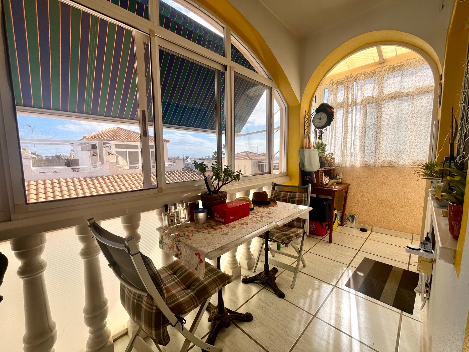 Apartamento muy espacioso de 4 habitaciones y 2 baños en La Florida