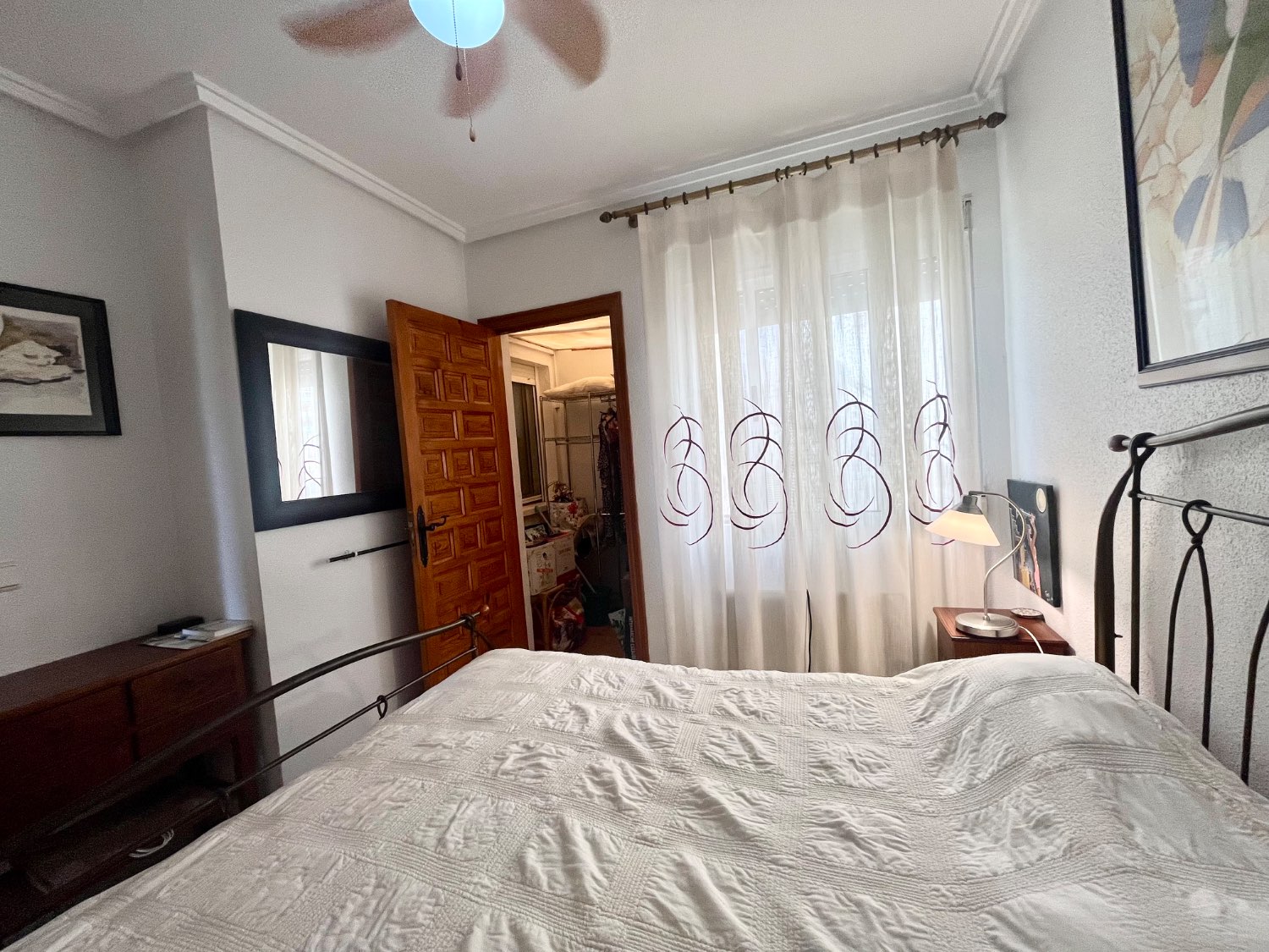 Apartamento muy espacioso de 4 habitaciones y 2 baños en La Florida