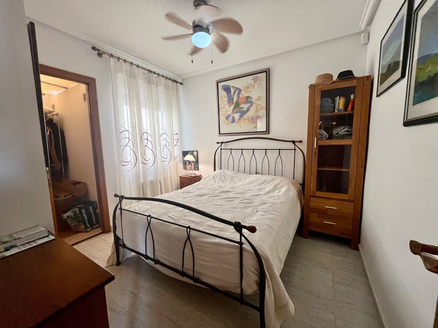 Apartamento muy espacioso de 4 habitaciones y 2 baños en La Florida