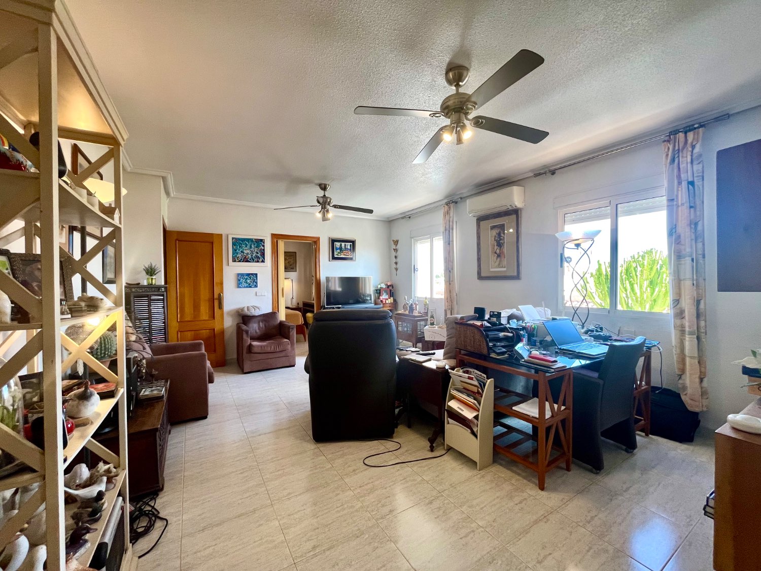 Apartamento muy espacioso de 4 habitaciones y 2 baños en La Florida