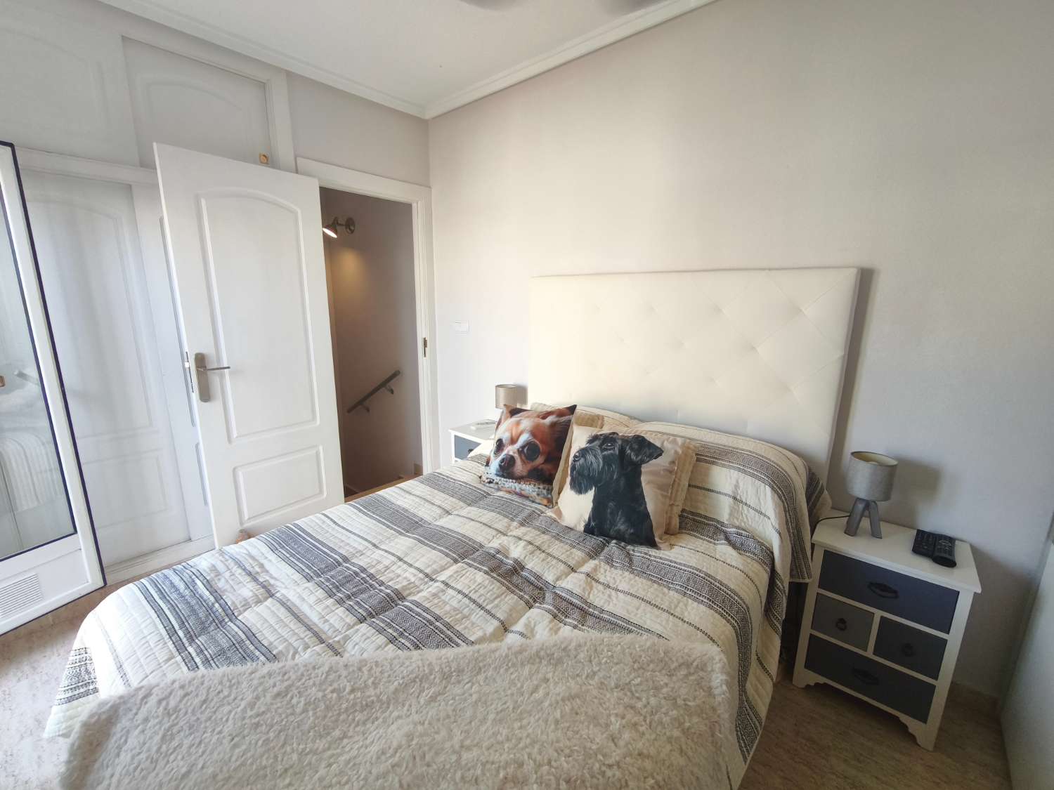 Casa en esquina de 2 dormitorios y 1 baño