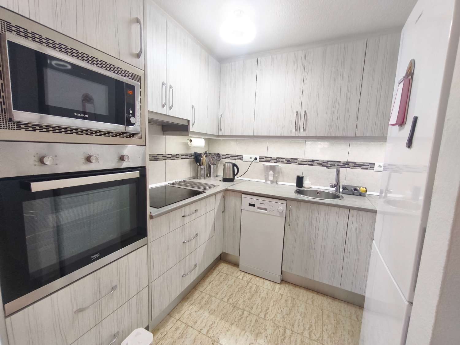 Casa en esquina de 2 dormitorios y 1 baño