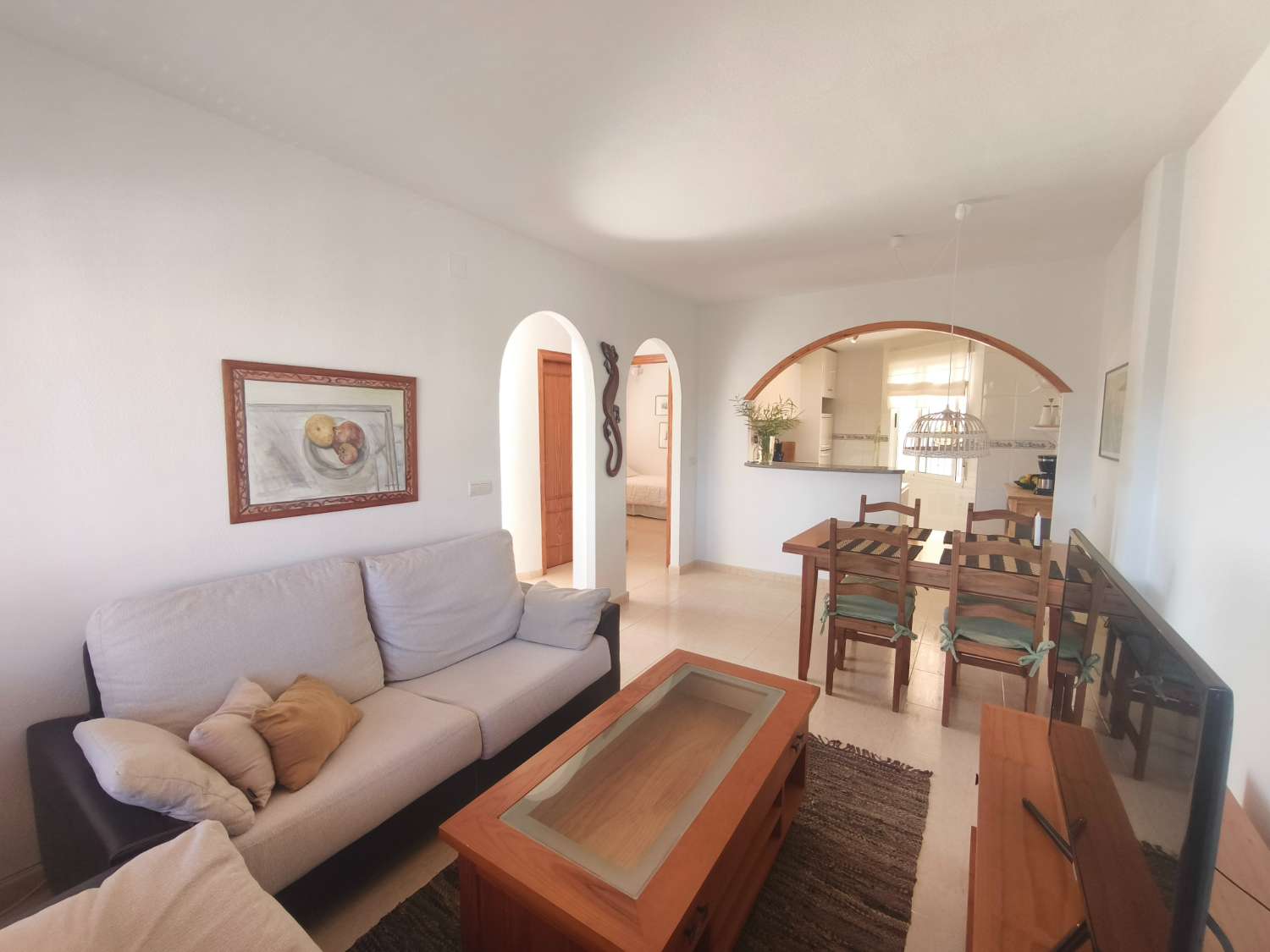 Precioso apartamento soleado con jardín orientado al sur.