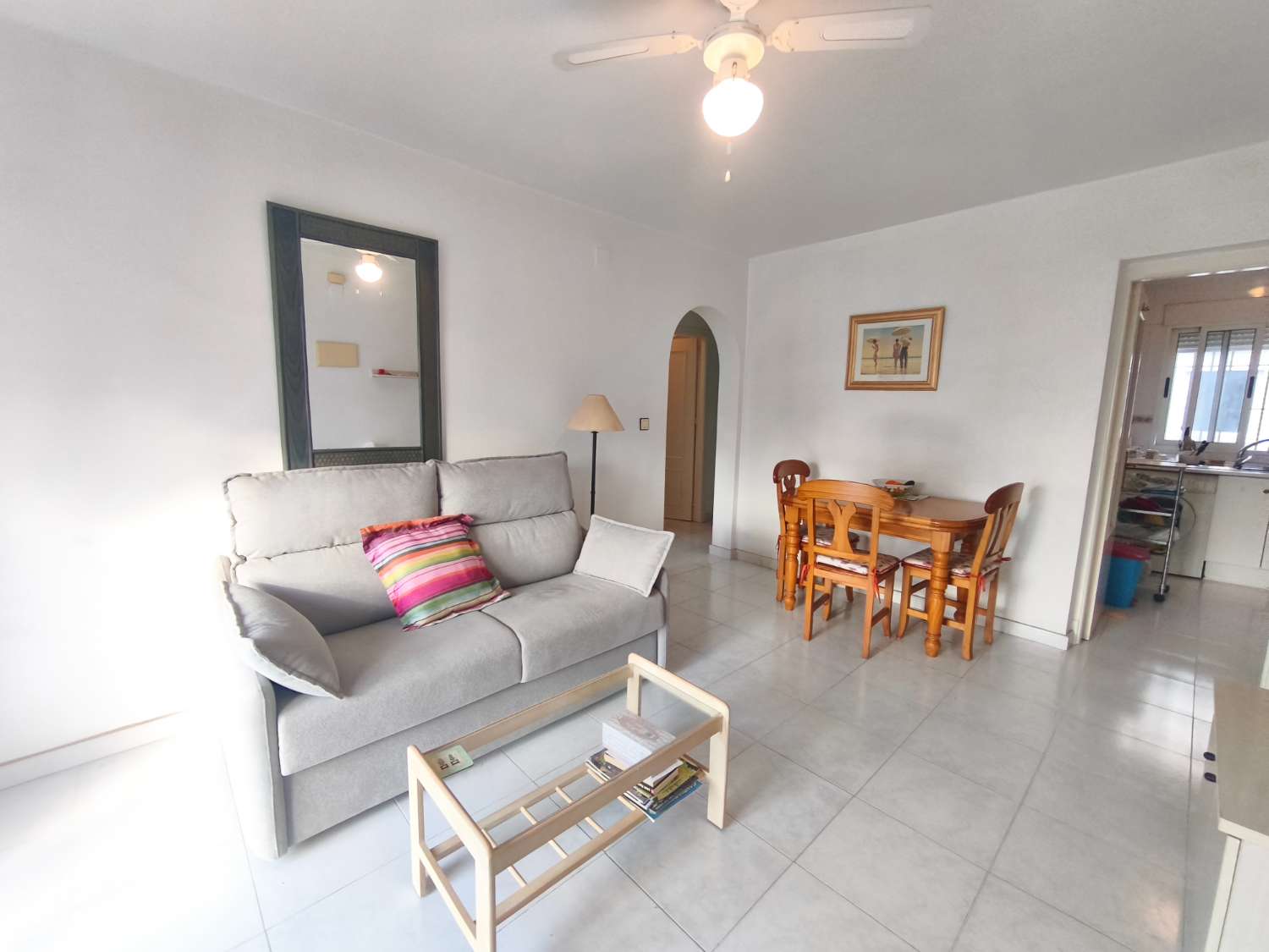 Apartamento en planta alta de 3 dormitorios con solarium privado
