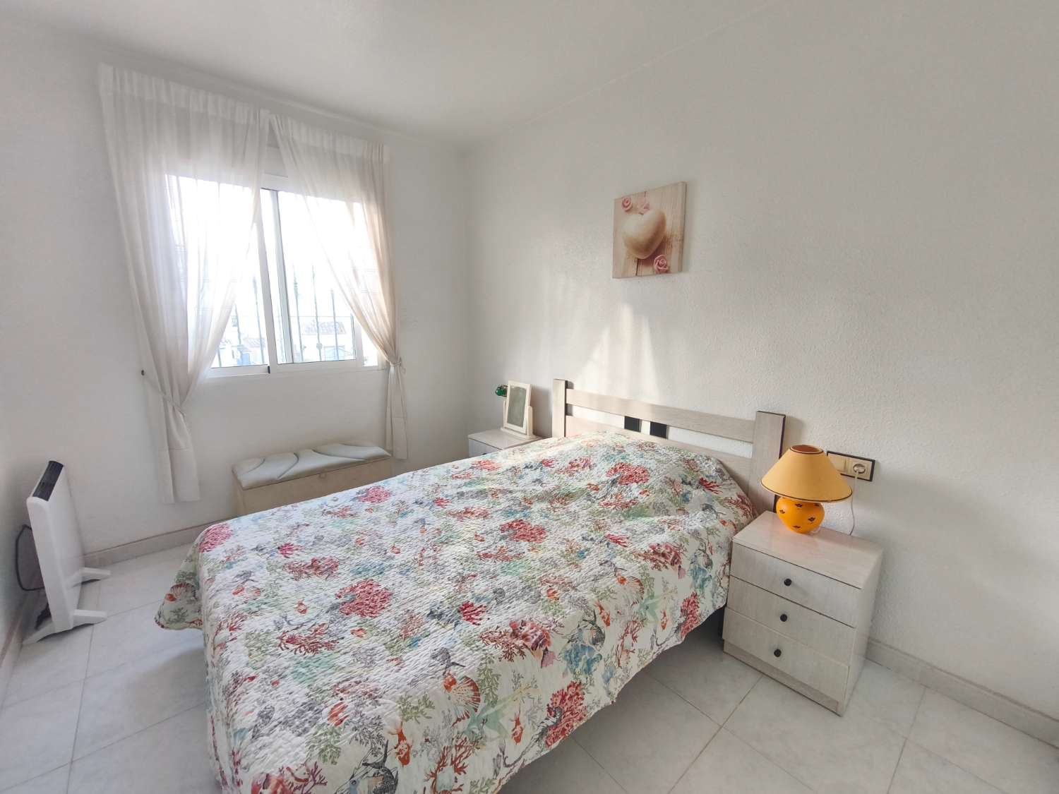 Apartamento en planta alta de 3 dormitorios con solarium privado