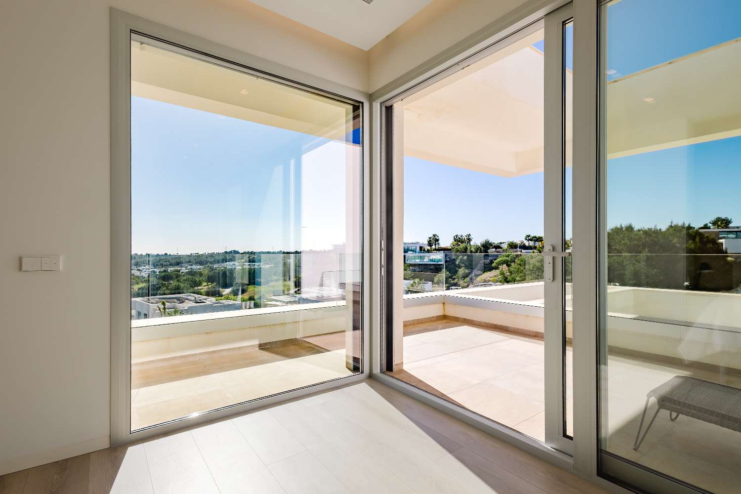 Villa de lujo de 5 habitaciones con piscina privada en Las Colinas Golf