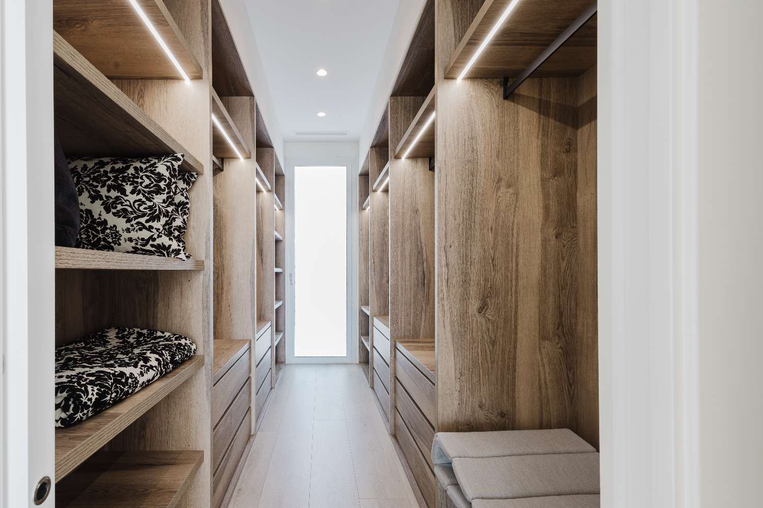 Villa de lujo de 5 habitaciones con piscina privada en Las Colinas Golf
