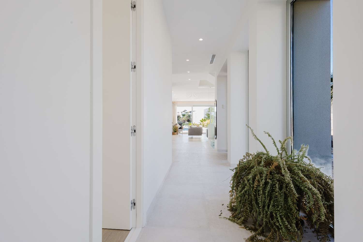 Villa de lujo de 5 habitaciones con piscina privada en Las Colinas Golf