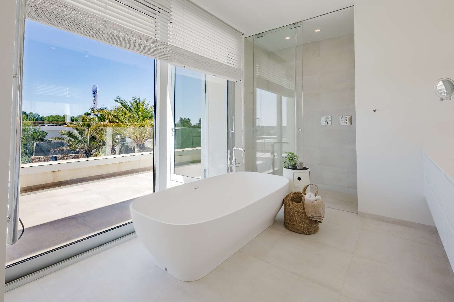 Villa de lujo de 5 habitaciones con piscina privada en Las Colinas Golf