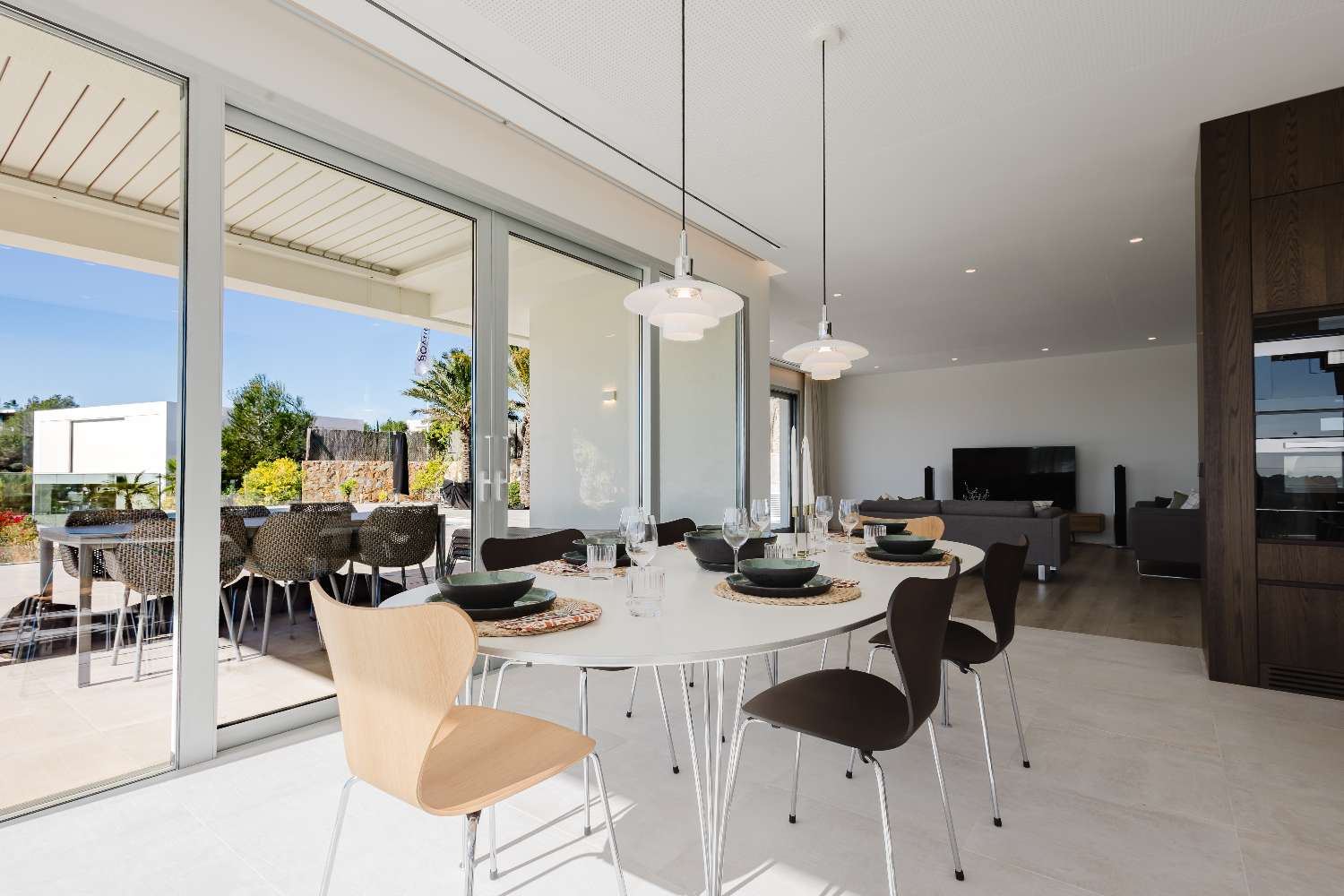 Villa de lujo de 5 habitaciones con piscina privada en Las Colinas Golf