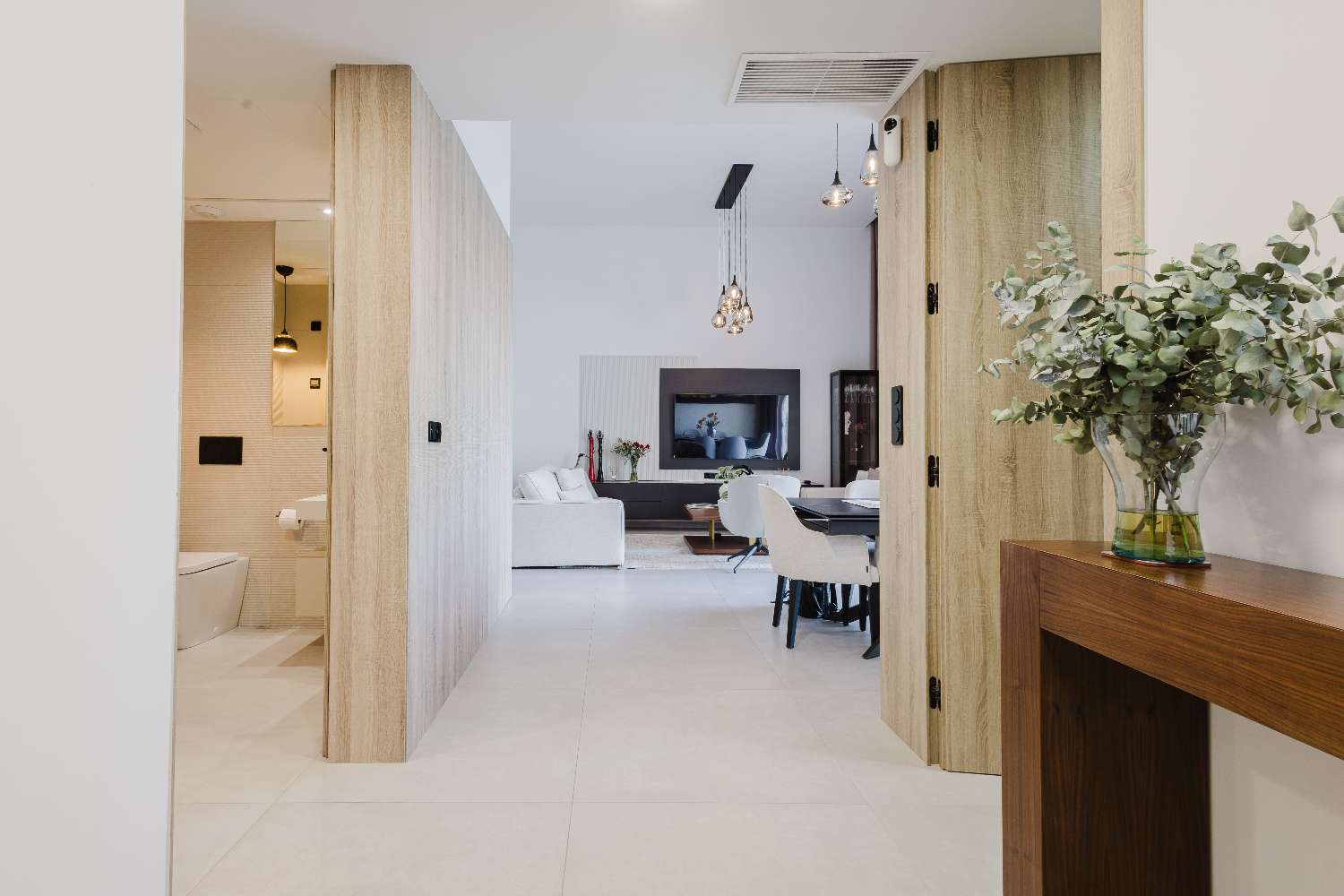 Villa moderna de lujo de 4 habitaciones con piscina privada en La Finca Golf Resort