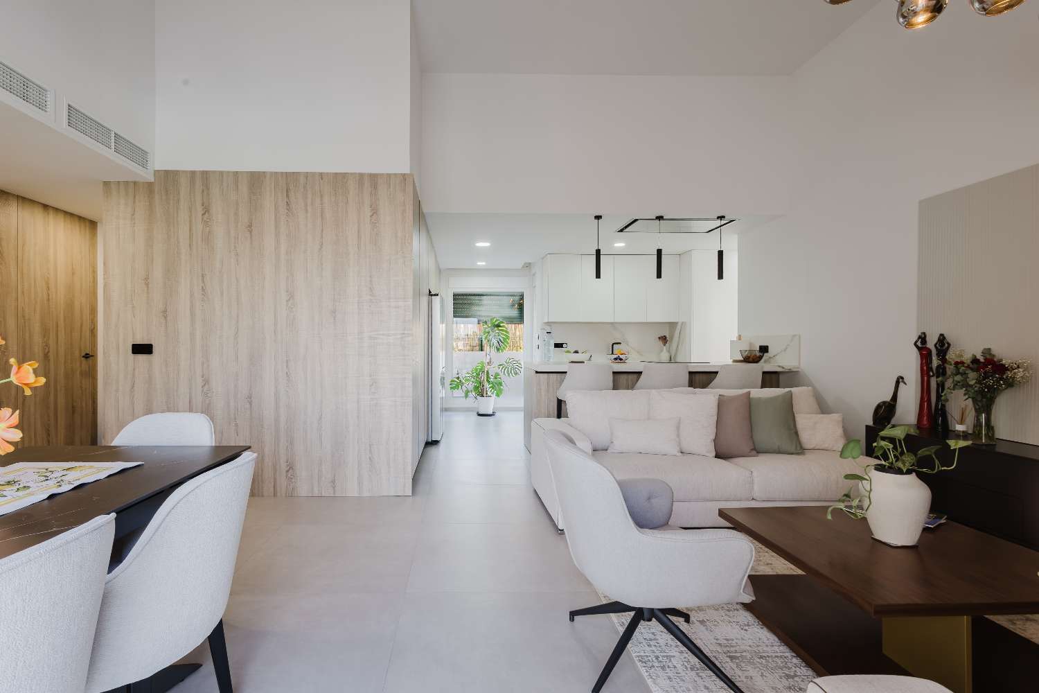 Villa moderna de lujo de 4 habitaciones con piscina privada en La Finca Golf Resort