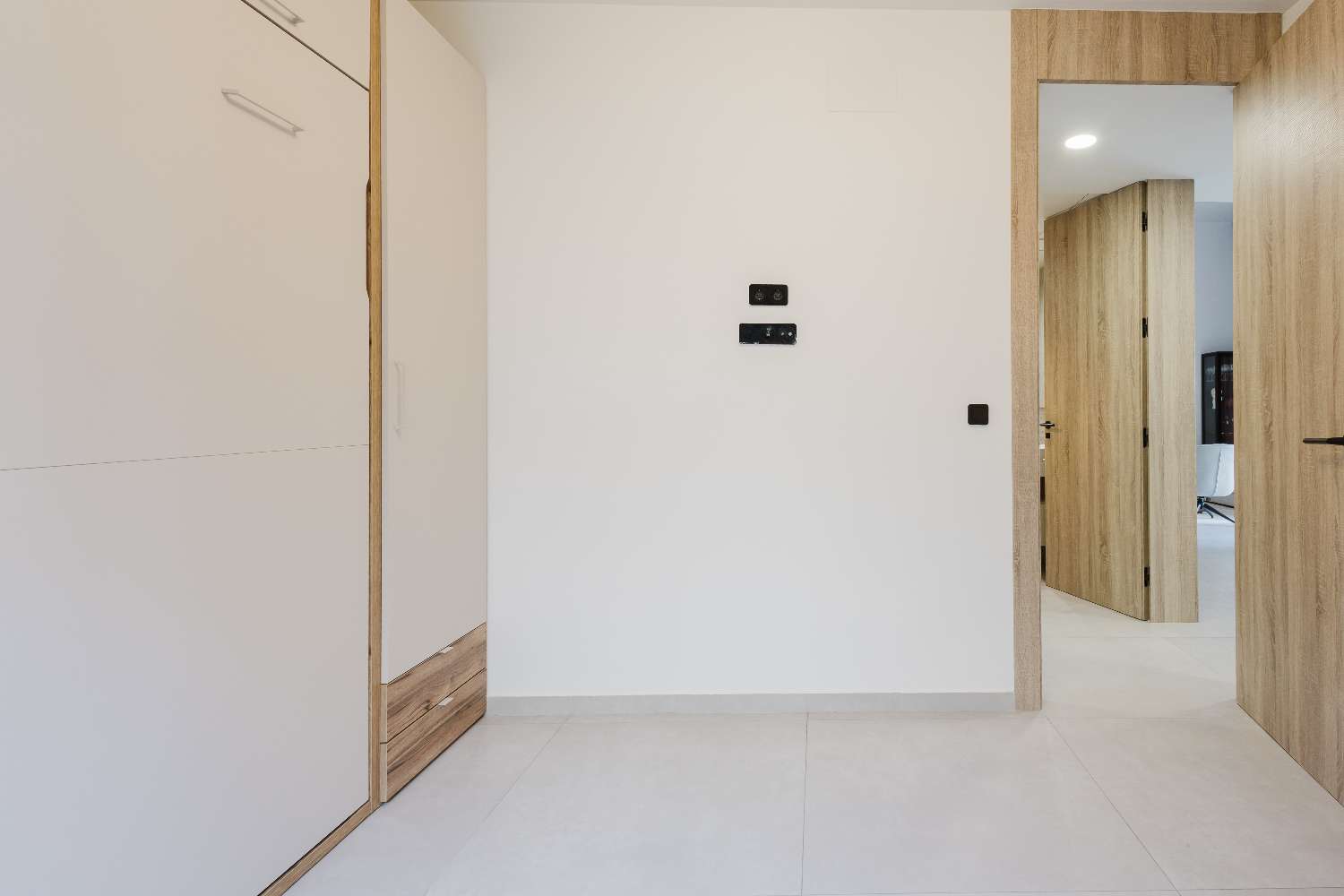 Villa moderna de lujo de 4 habitaciones con piscina privada en La Finca Golf Resort