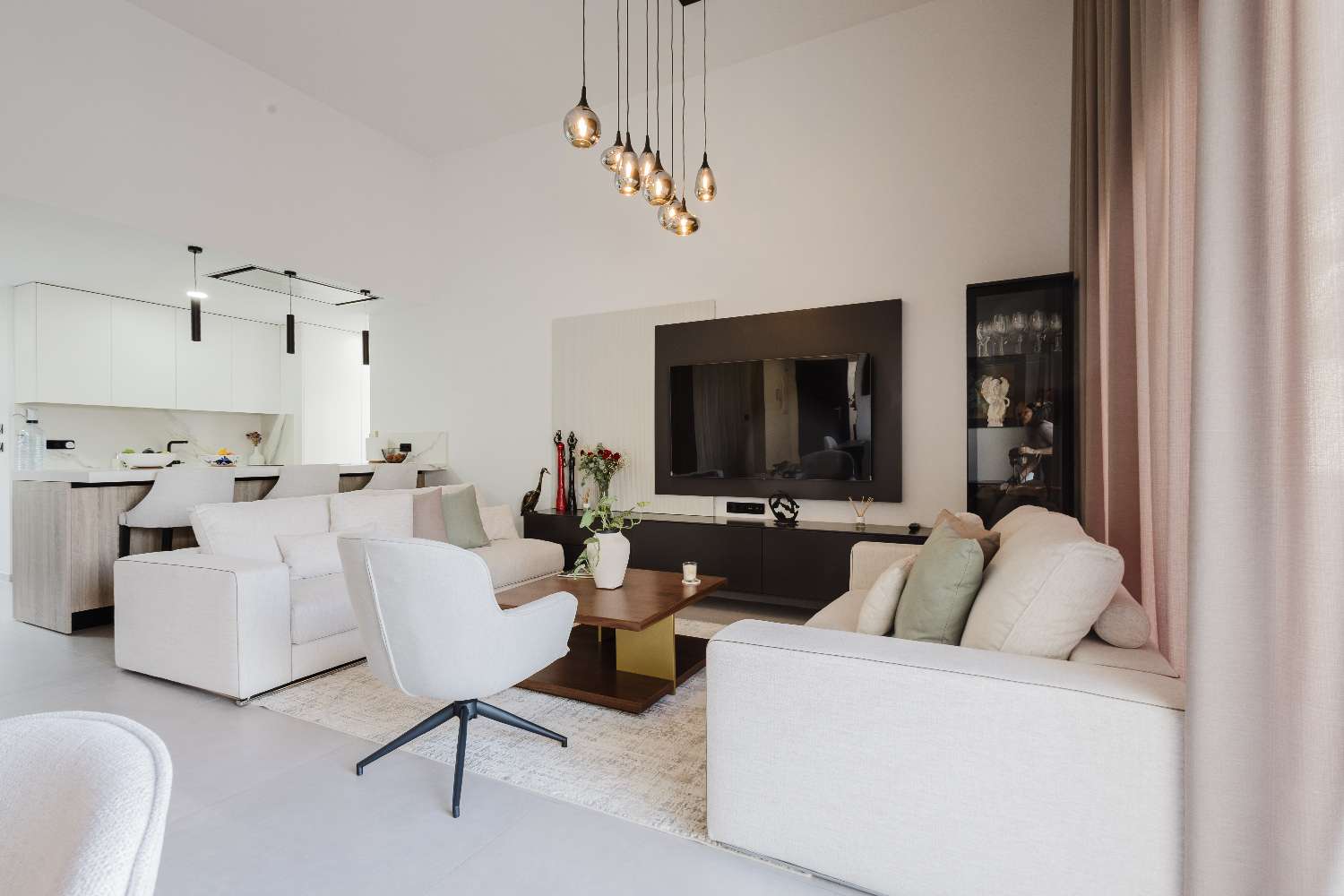 Villa moderna de lujo de 4 habitaciones con piscina privada en La Finca Golf Resort