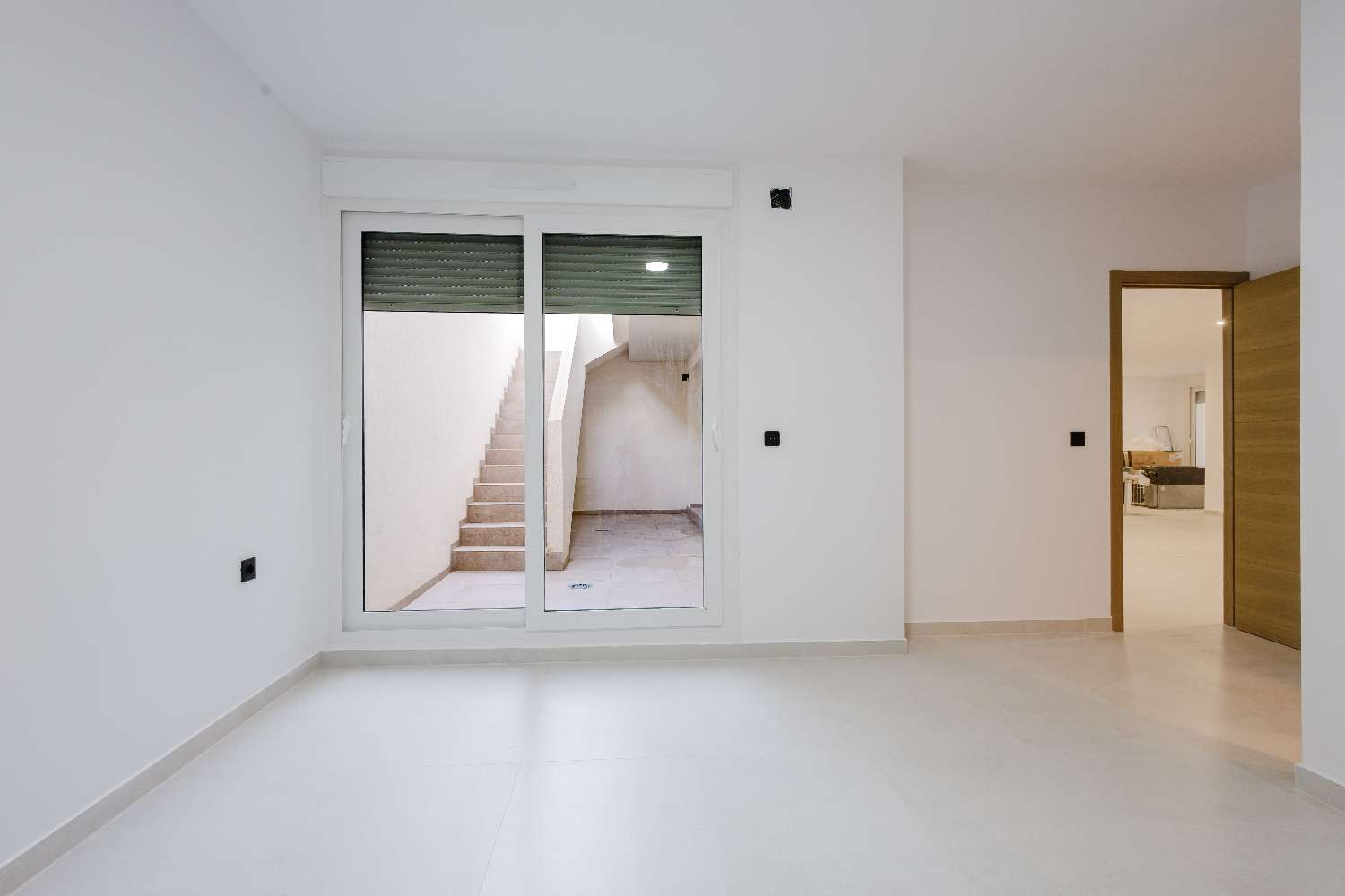 Villa moderna de lujo de 4 habitaciones con piscina privada en La Finca Golf Resort