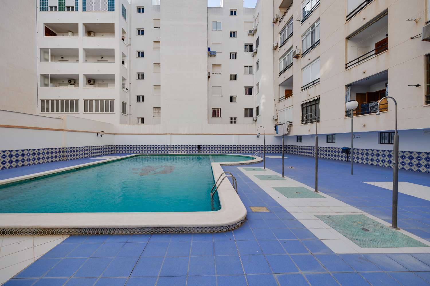 Piso con orientación sur a 500 metros de la playa