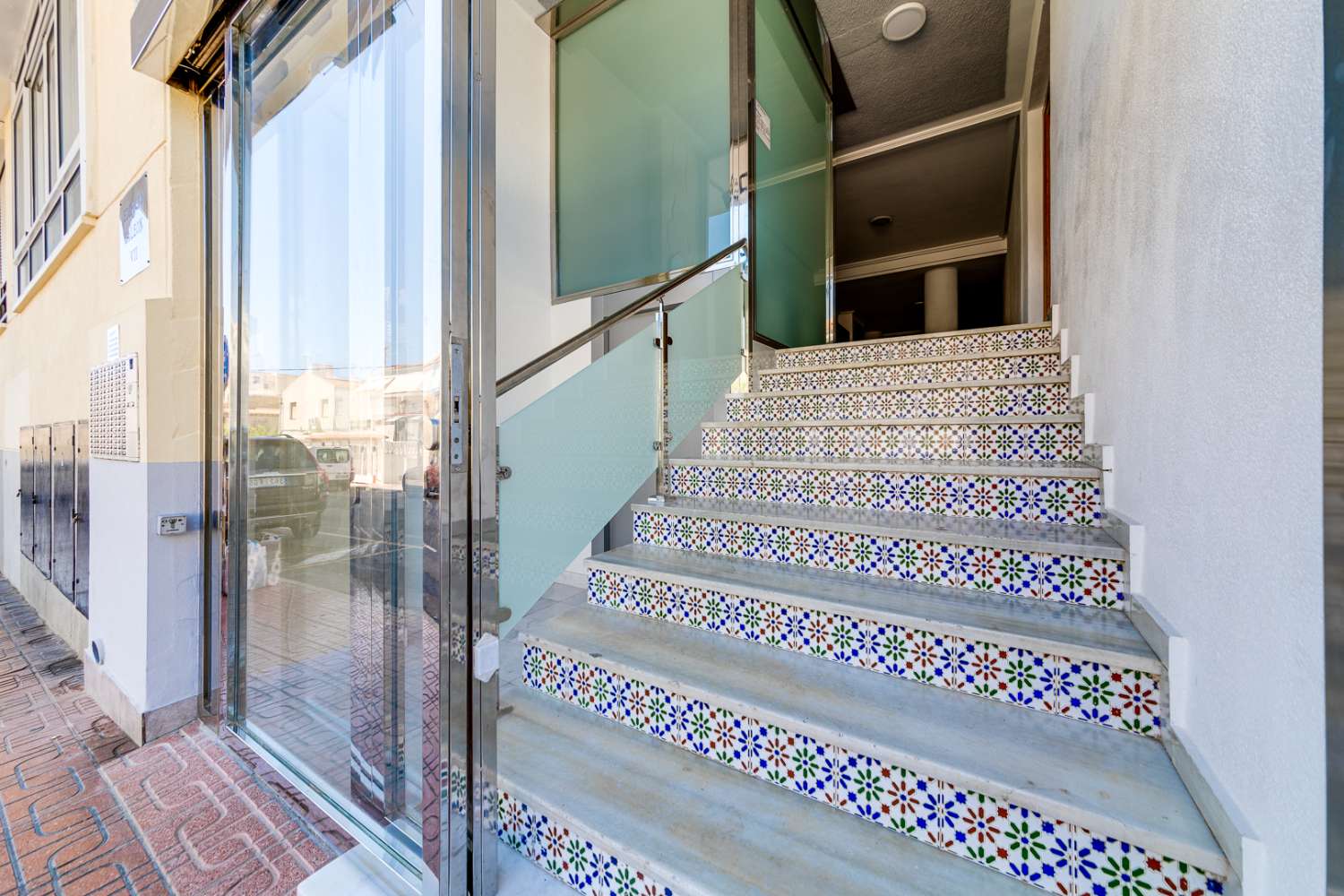 Piso con orientación sur a 500 metros de la playa