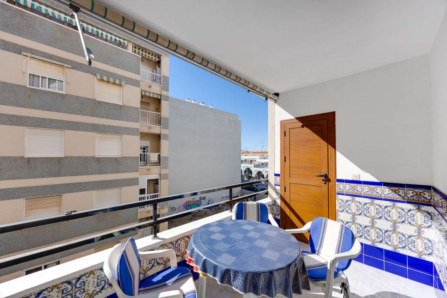 Piso con orientación sur a 500 metros de la playa