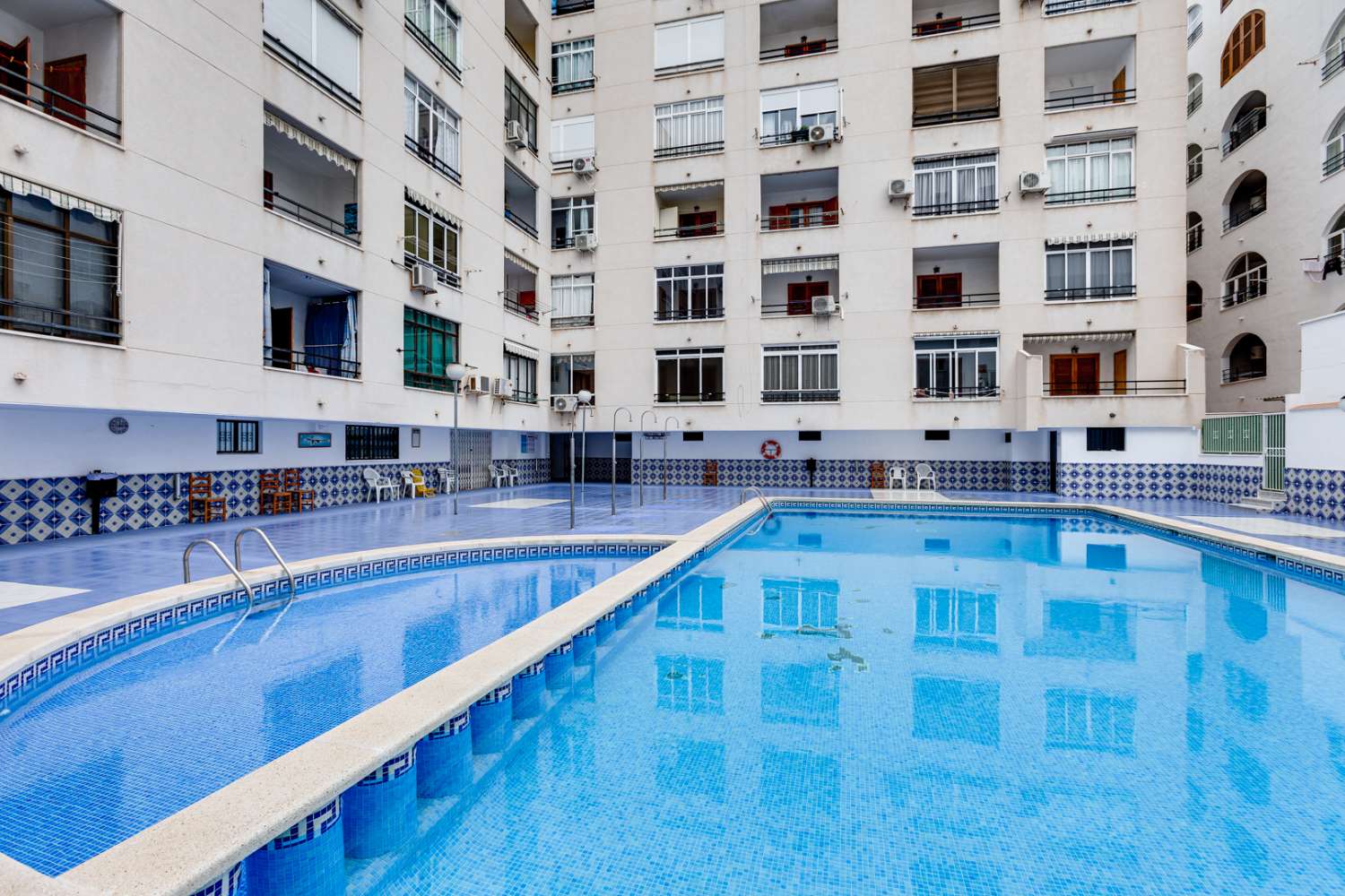 Piso con orientación sur a 500 metros de la playa