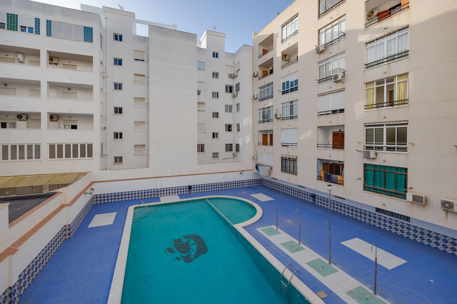 Piso con orientación sur a 500 metros de la playa