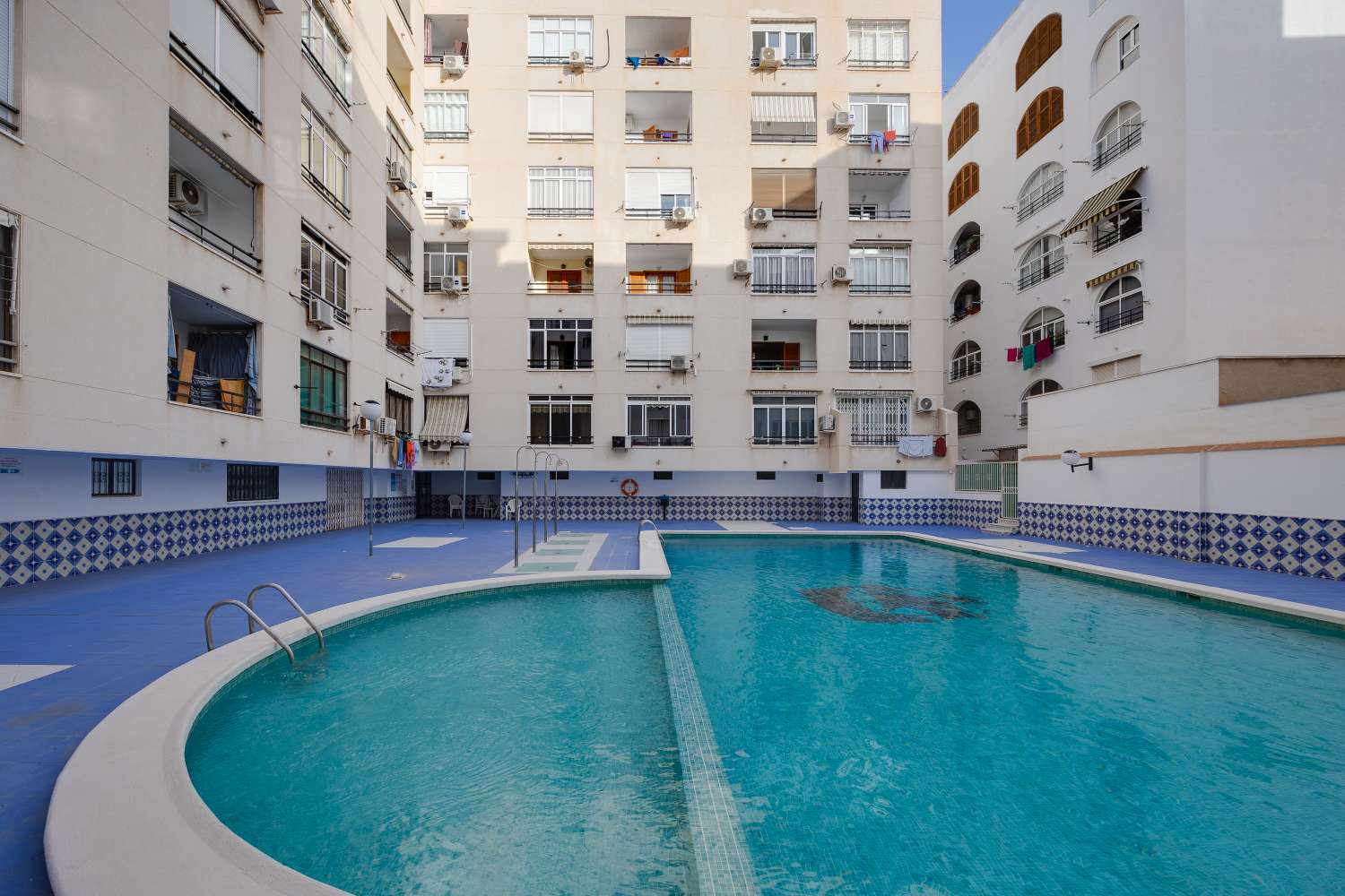 Piso con orientación sur a 500 metros de la playa
