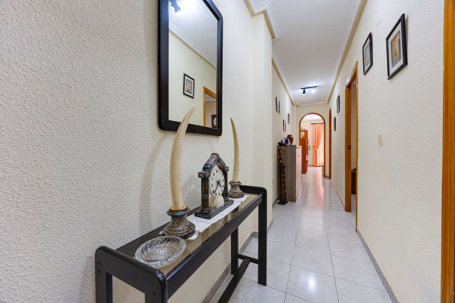 Piso con orientación sur a 500 metros de la playa