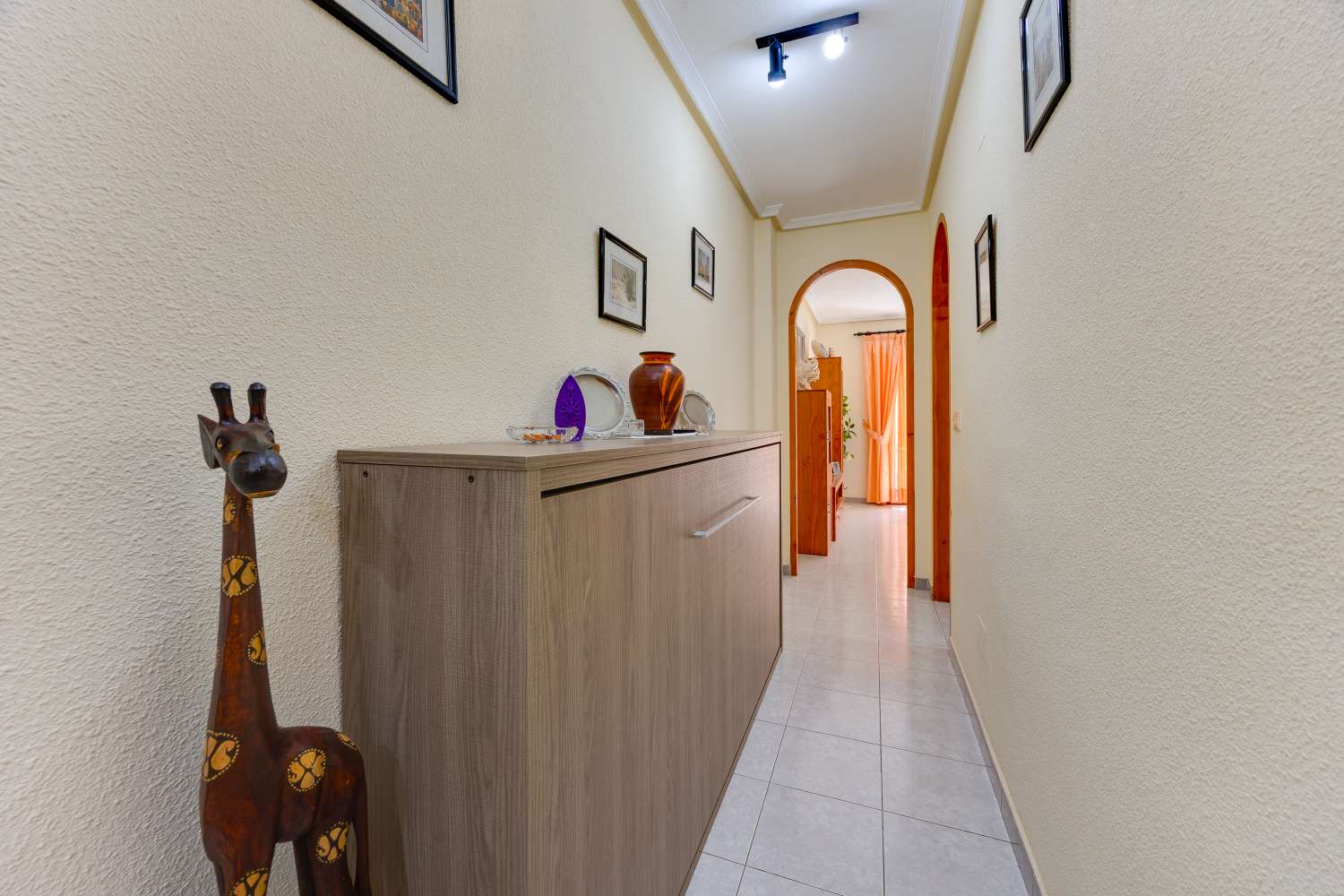 Piso con orientación sur a 500 metros de la playa