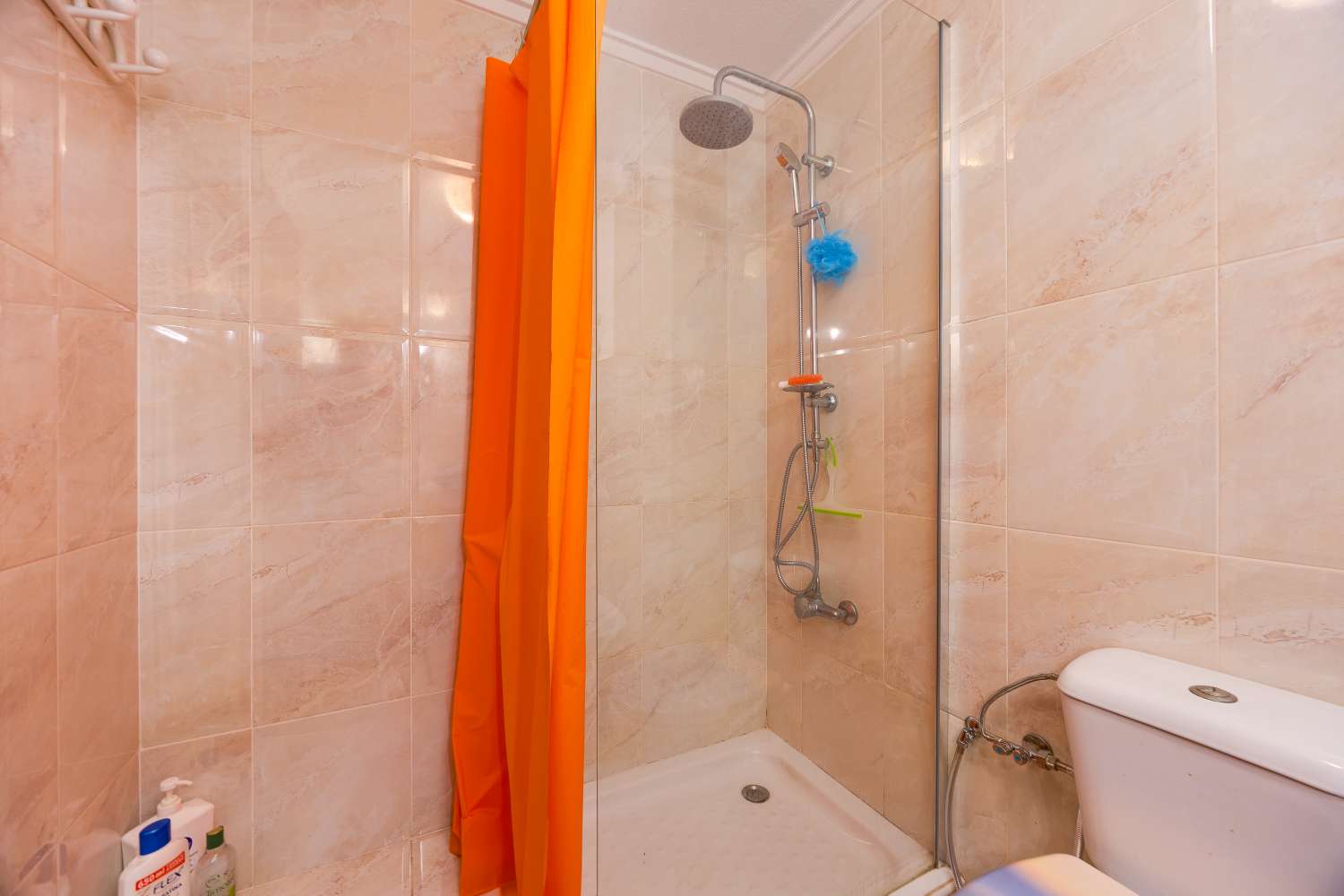Piso de 2 dormitorios con orientación sur en Torrevieja