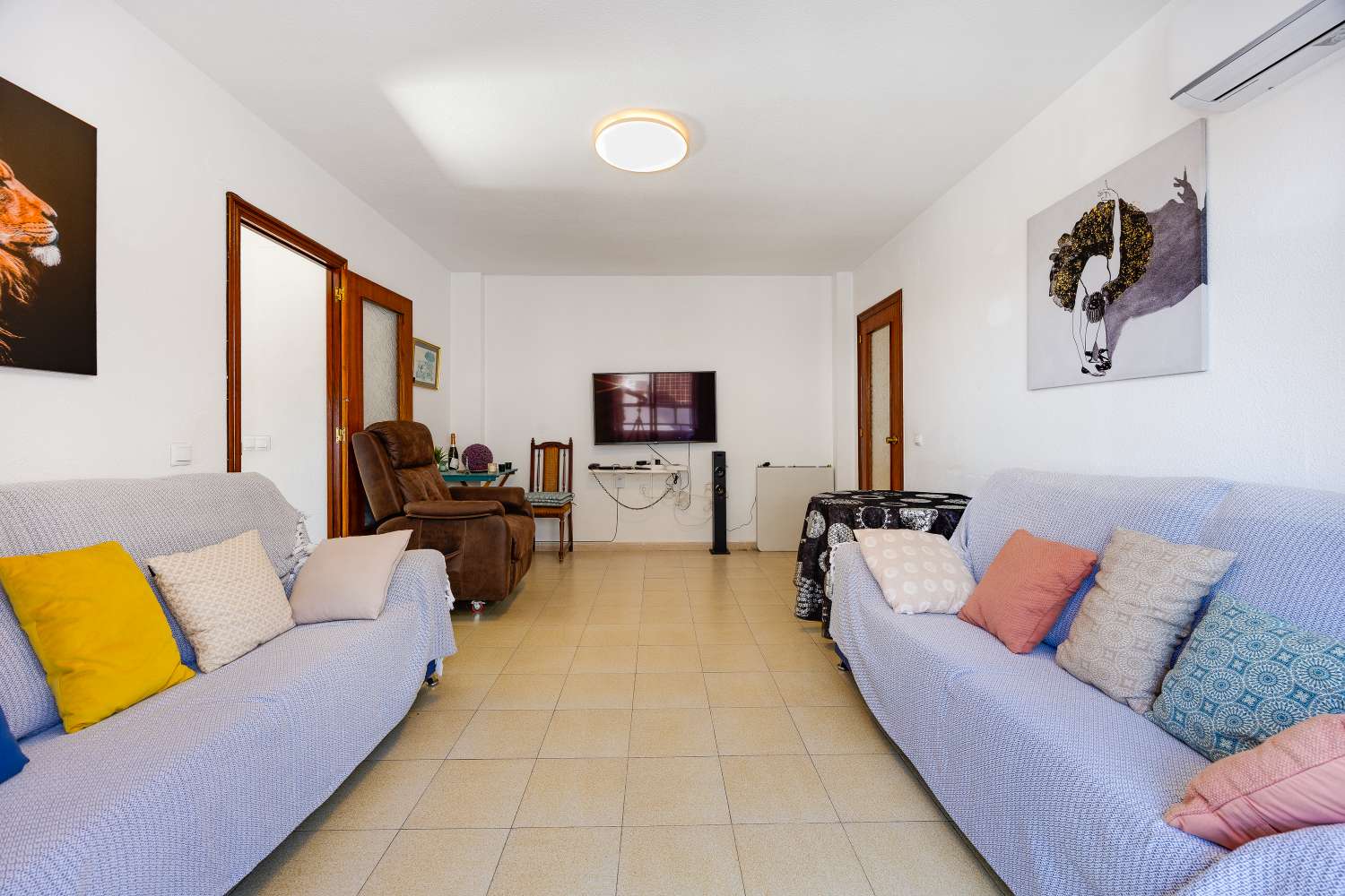 Piso de 2 dormitorios con orientación sur en Torrevieja