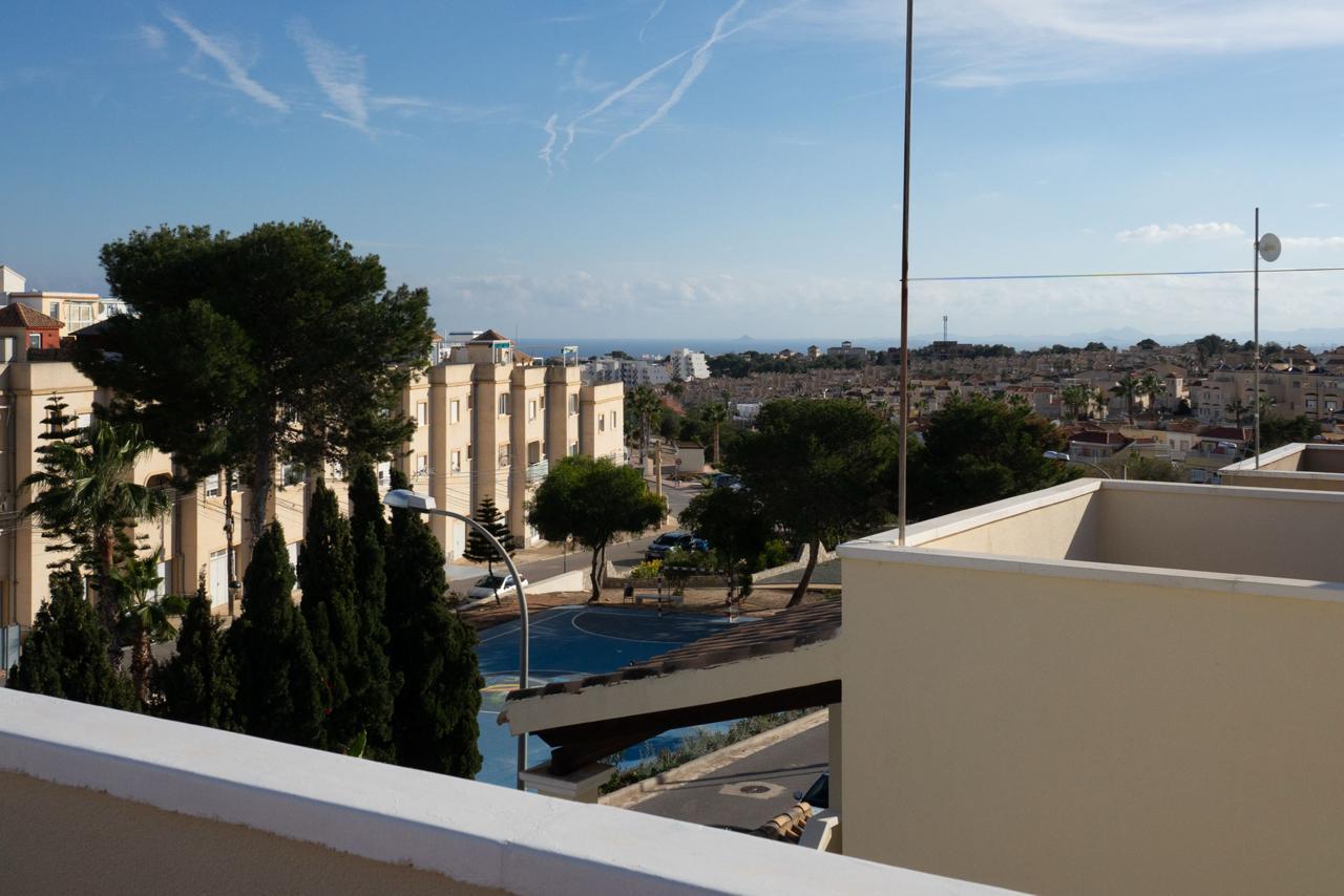Charming 3-Bedroom Detached Villa with Private Terraces in Las Filipinas